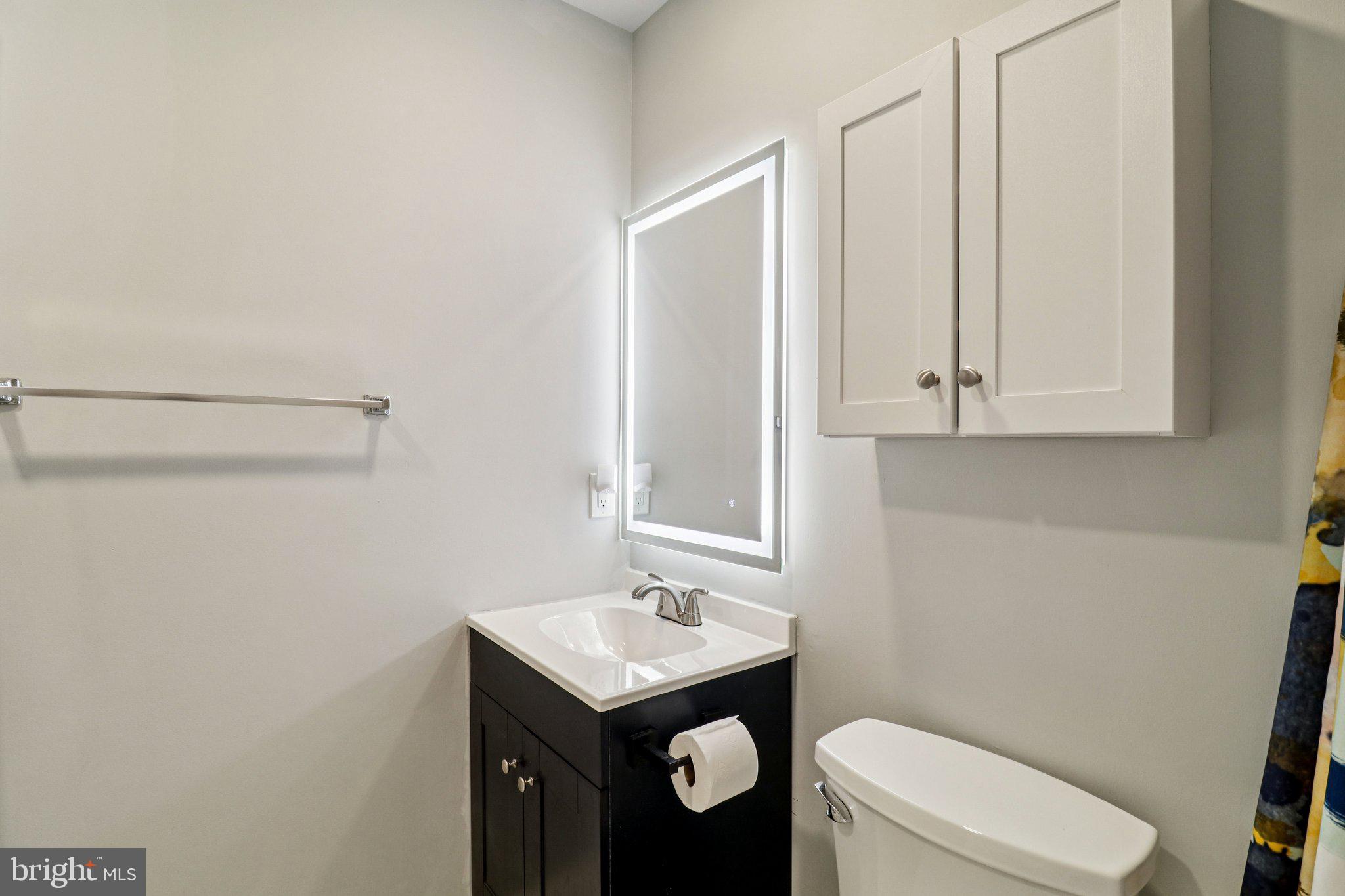 GREEN OAK TOWNES - Residential