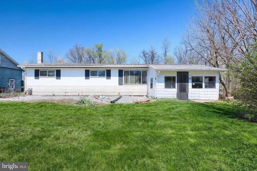 Affordable Ranch-style living on nearly half an acre in the desirable Conewago Valley School District! This 3-bed, 1-bath home offers a level lot, attached garage, and central air—all at a price point designed for the buyer looking to build immediate sweat equity. Features a brand-new well pump and sump pump (2025).  Located just off Rt 94 with easy access to Rt 30, shopping, and dining. Sold As-Is. Schedule your tour today!"