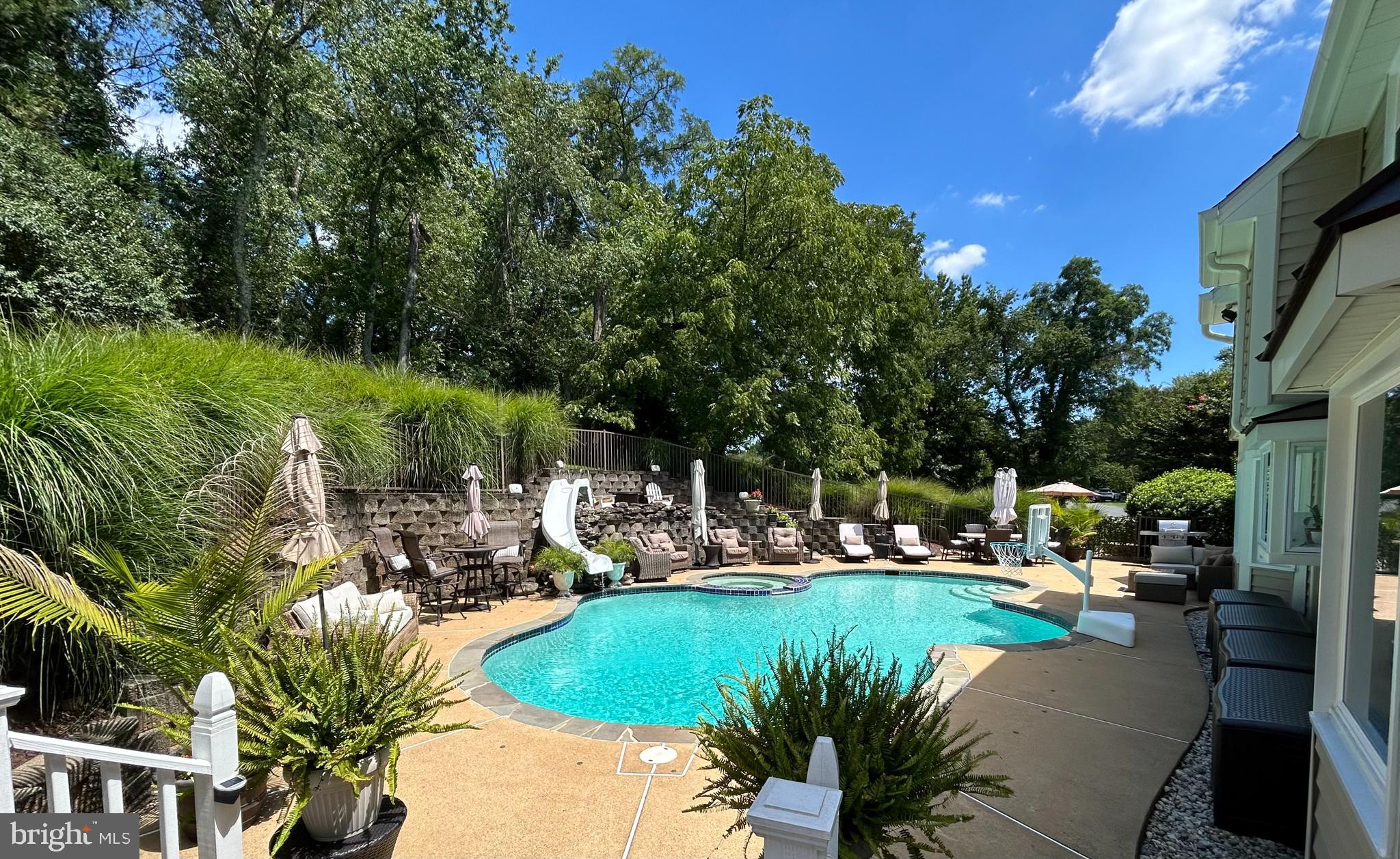 BERRYLAND FARM - Residential