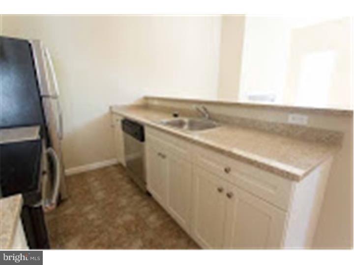 WASHINGTON SQ WEST - Residential Lease