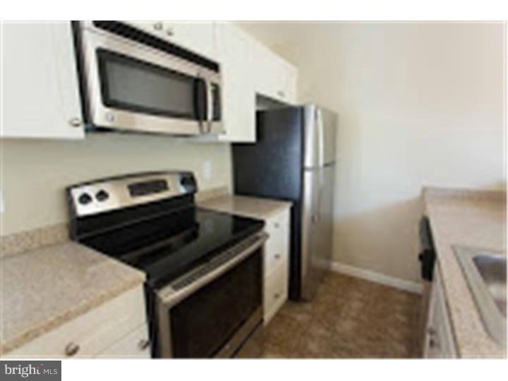 WASHINGTON SQ WEST - Residential Lease