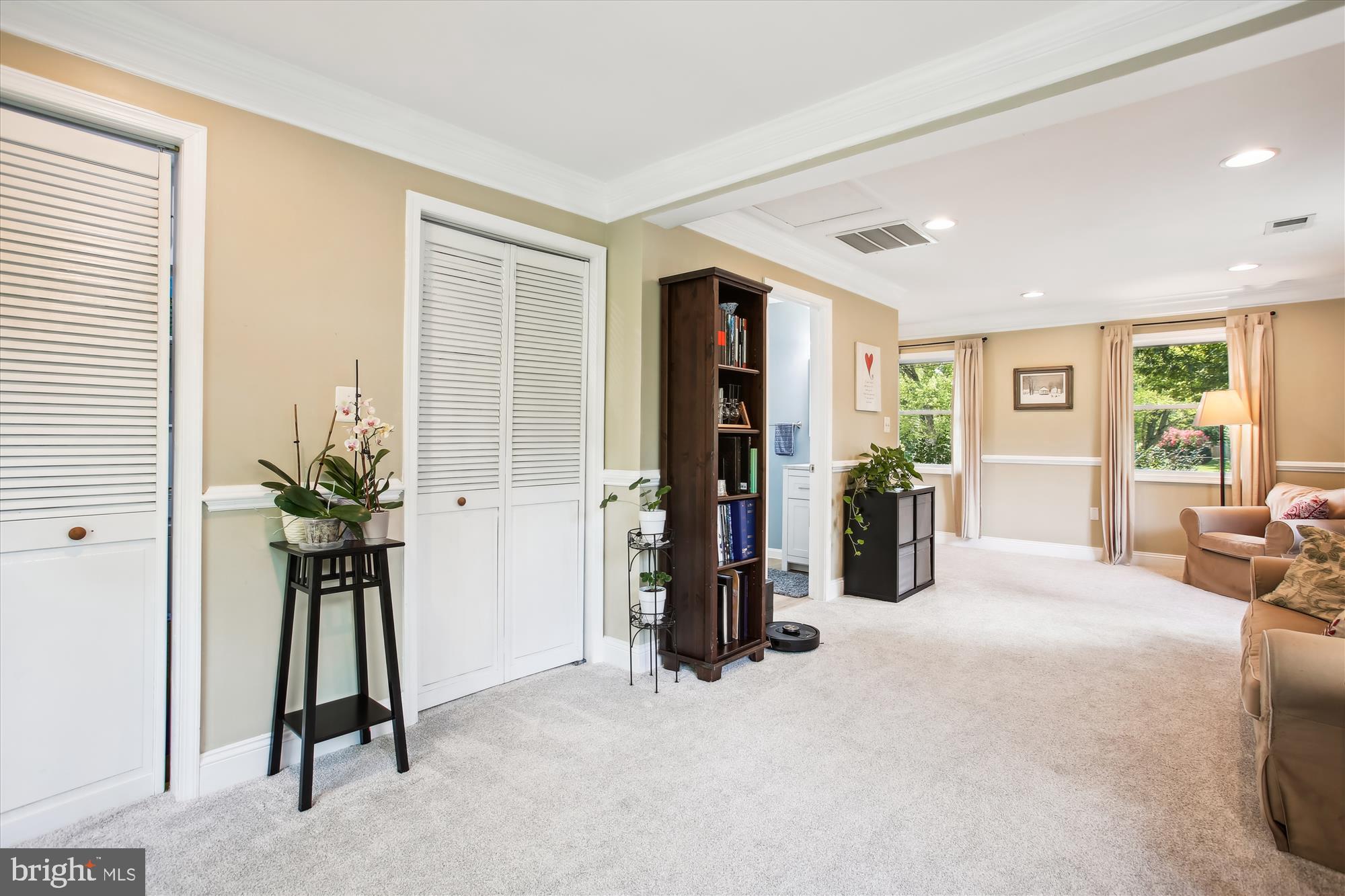 MOUNT VERNON HILLS - Residential