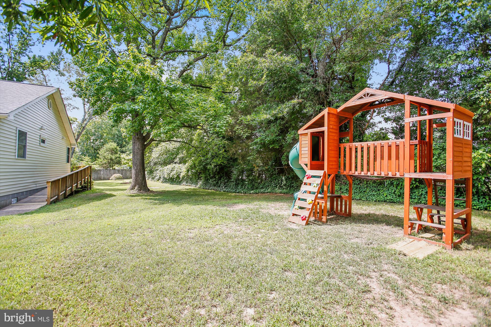 MOUNT VERNON HILLS - Residential