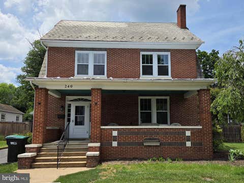 Homes For Rent - 240 S Holliday Street<br/> Shenandoah County, STRASBURG, VA 22657