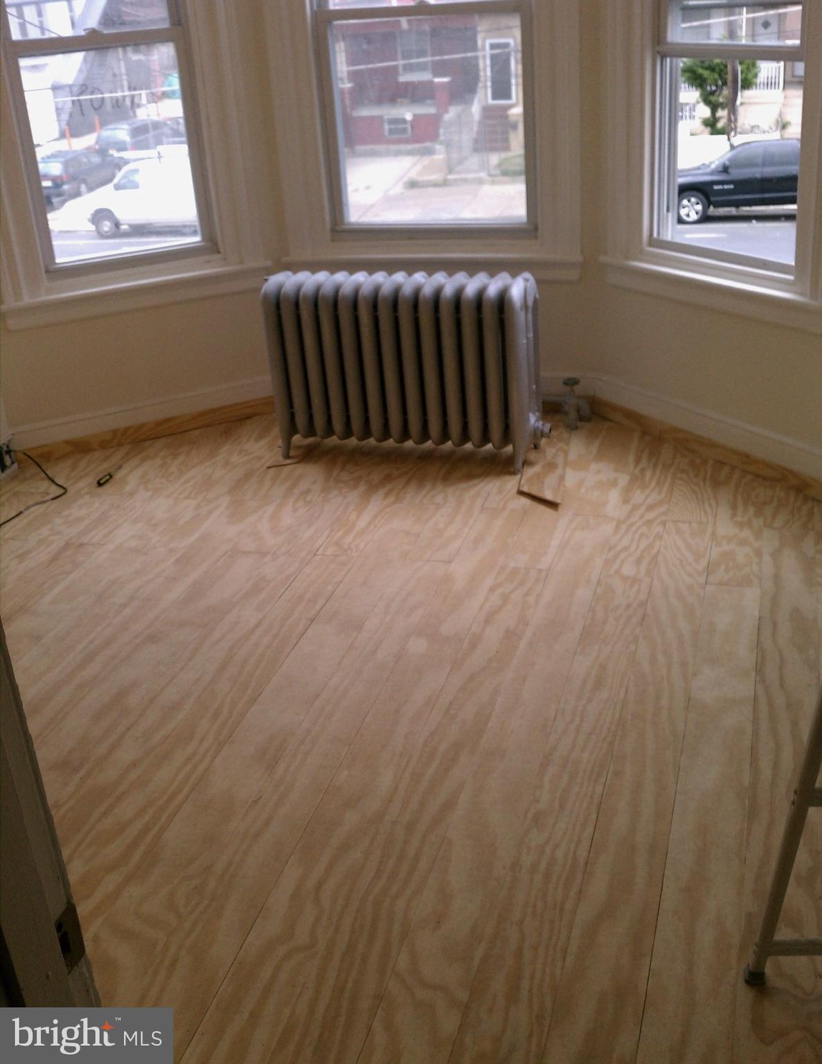 KENSINGTON - Residential