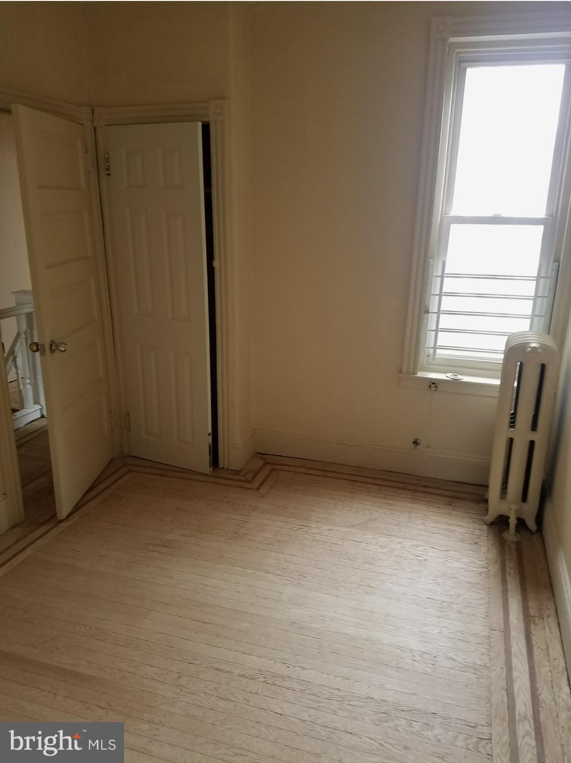 KENSINGTON - Residential