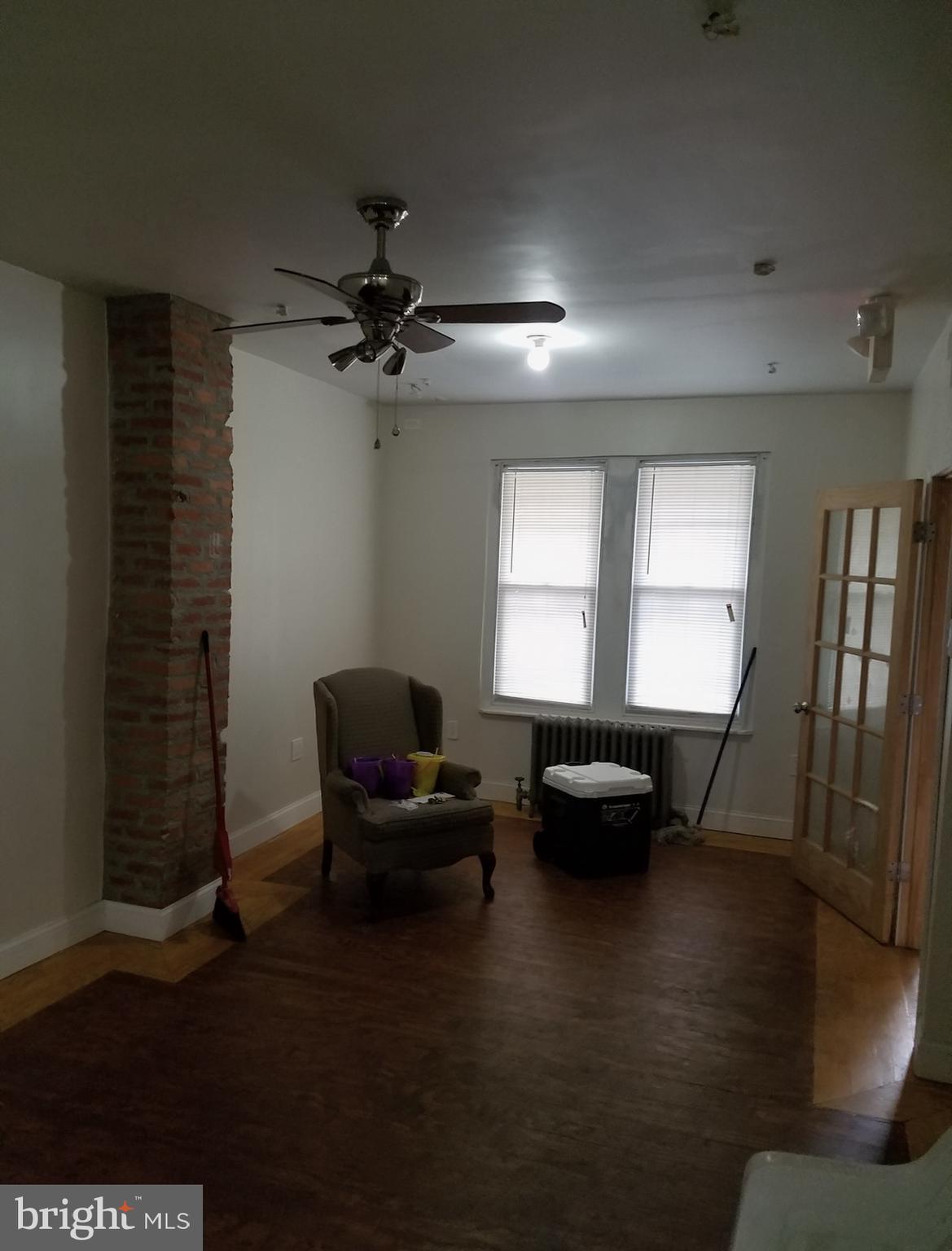 KENSINGTON - Residential