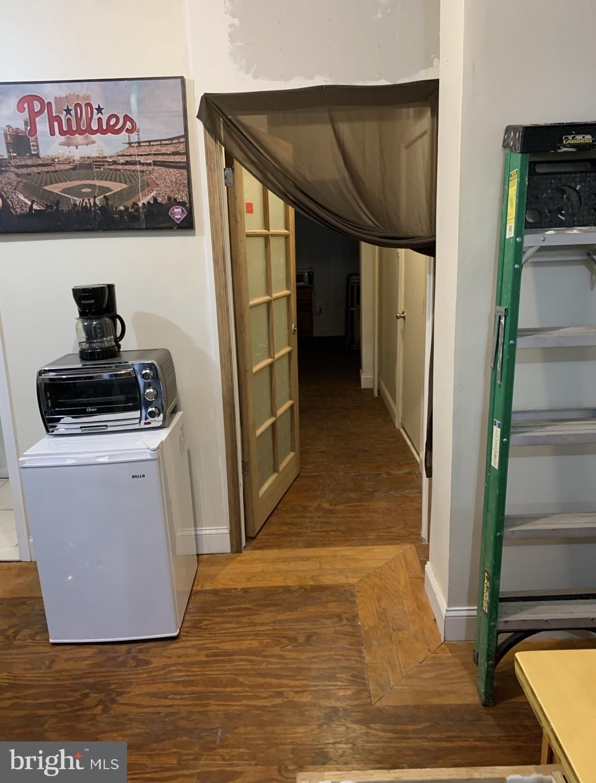 KENSINGTON - Residential