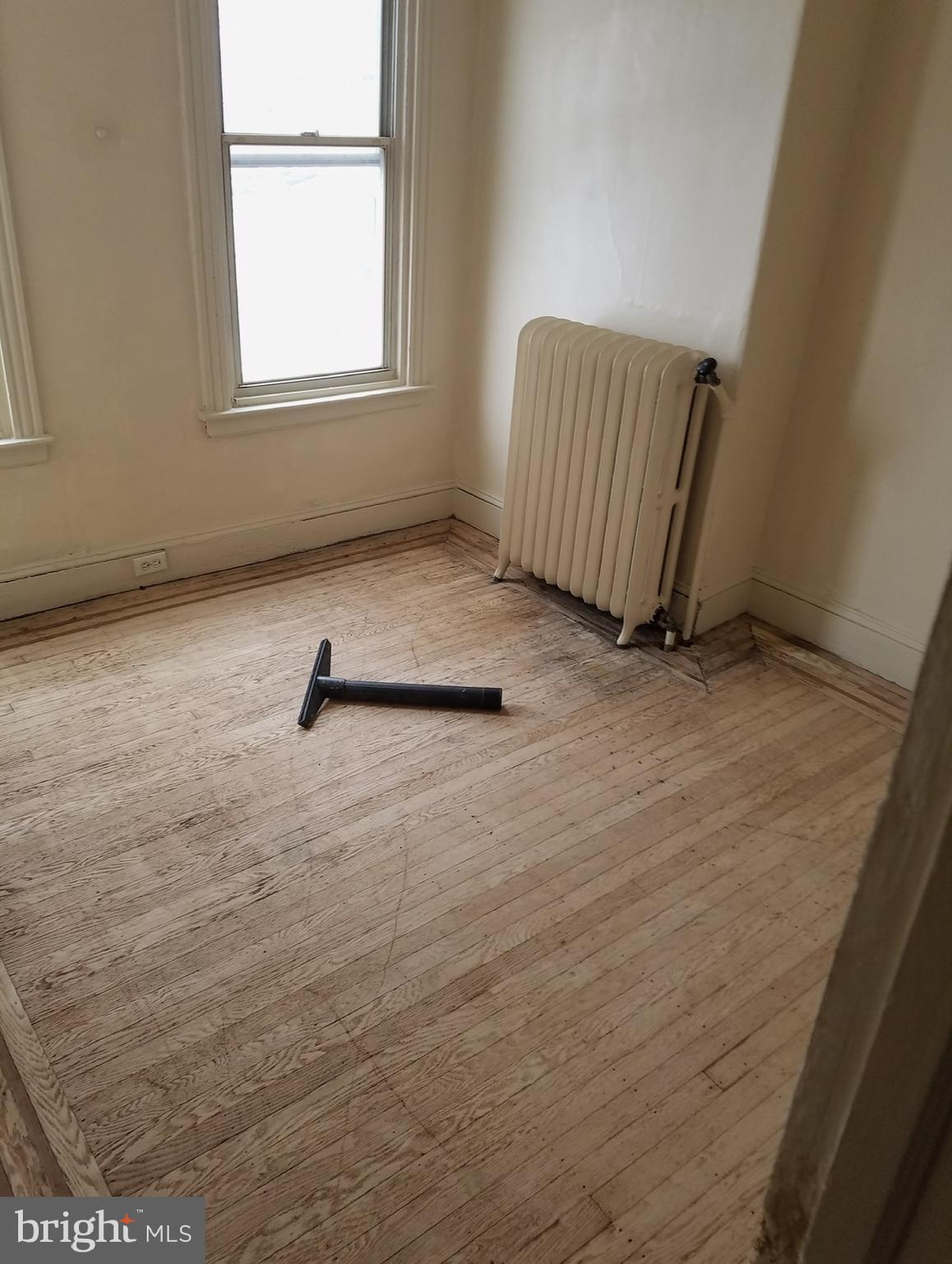 KENSINGTON - Residential