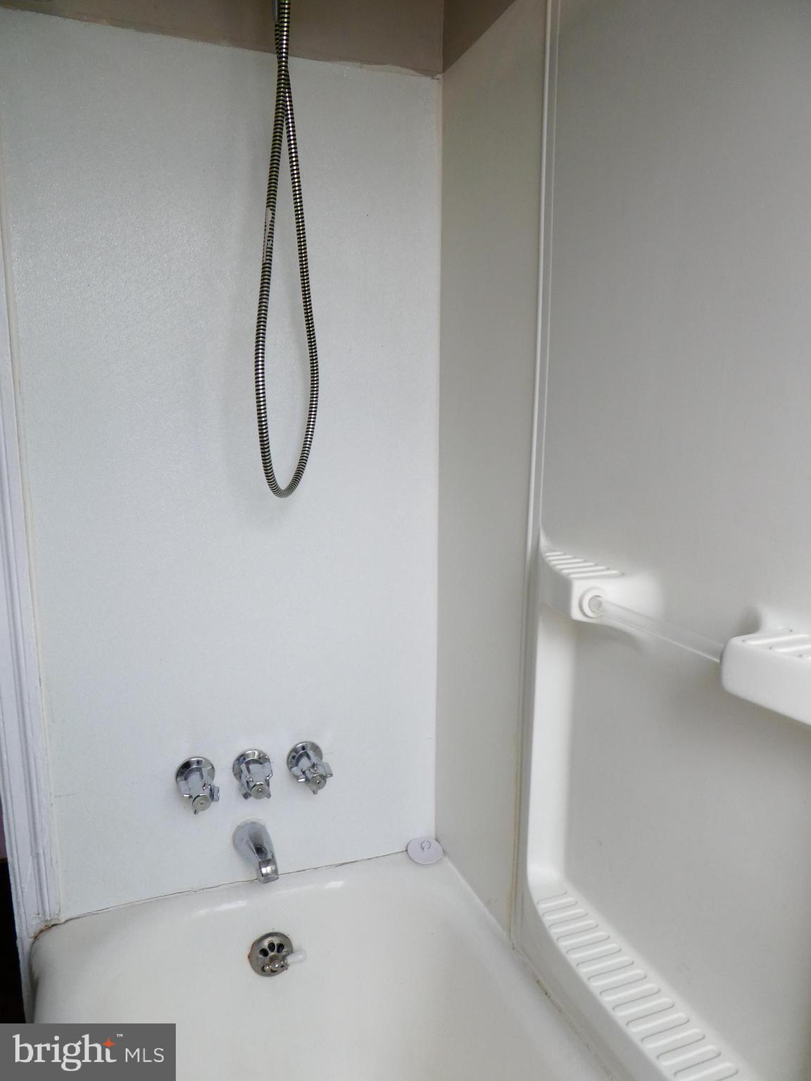 HARROWGATE - Residential