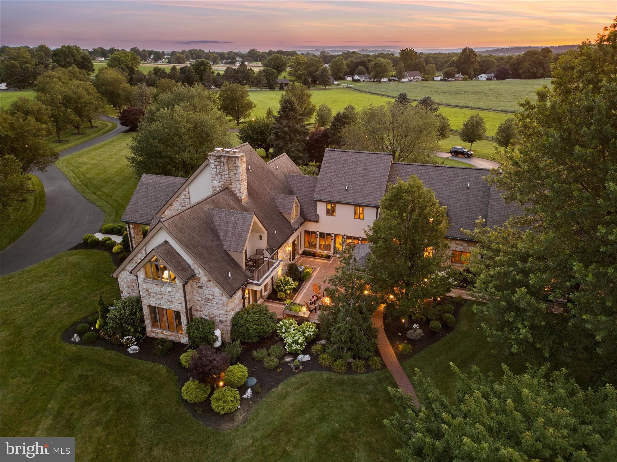 ANNVILLE CLEONA - Farm