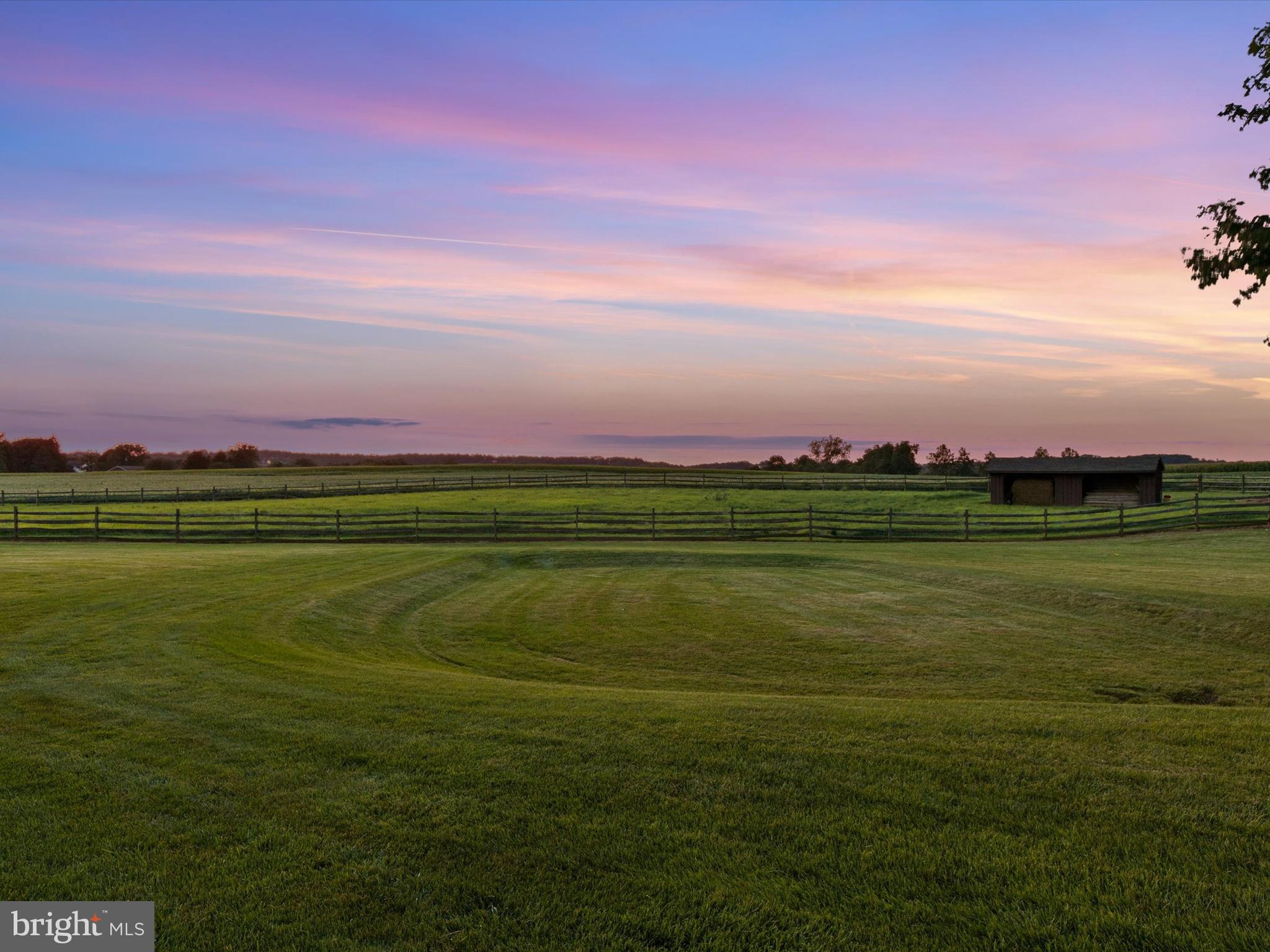 ANNVILLE CLEONA - Farm