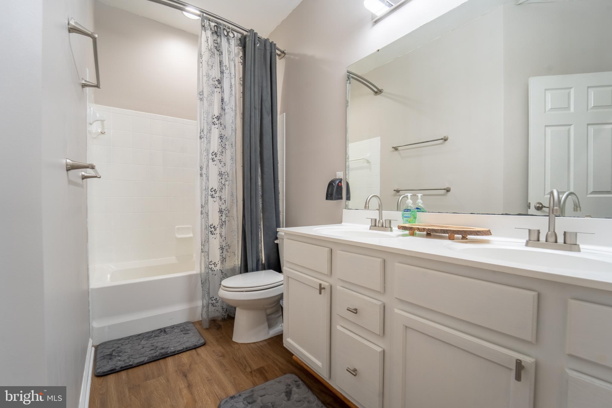 HALL STATION CONDO - Residential