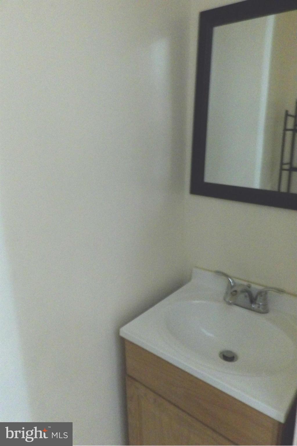 MONDAWMIN - Residential