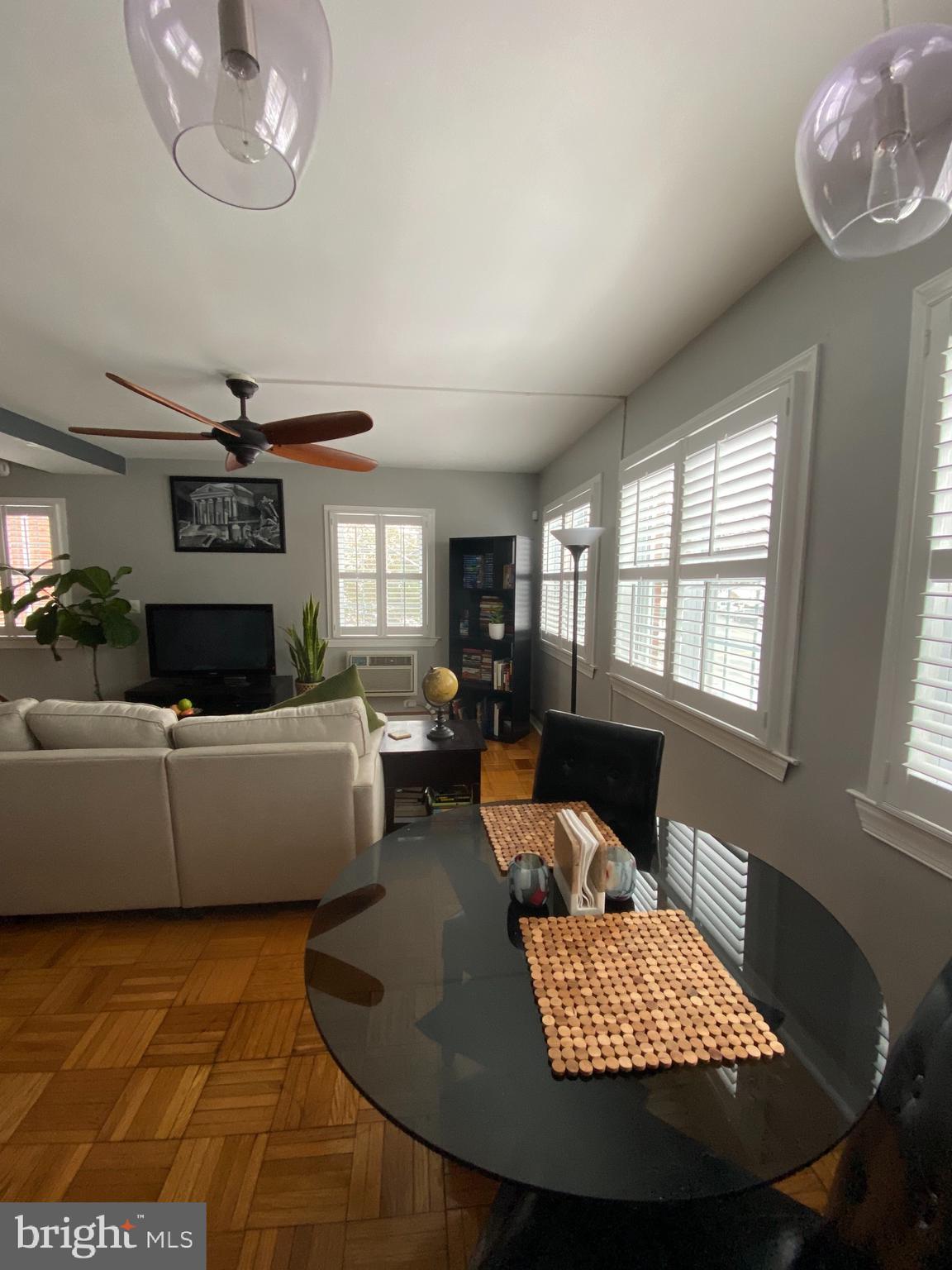 PARK  FAIRFAX - Residential Lease