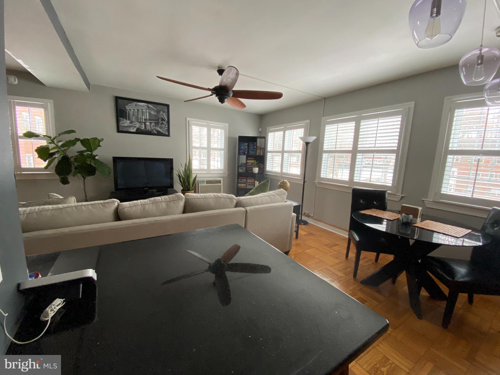 PARK  FAIRFAX - Residential Lease