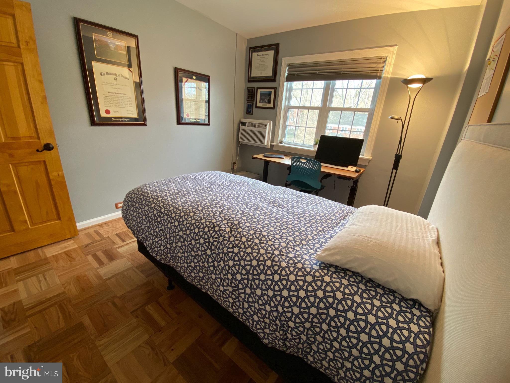 PARK  FAIRFAX - Residential Lease