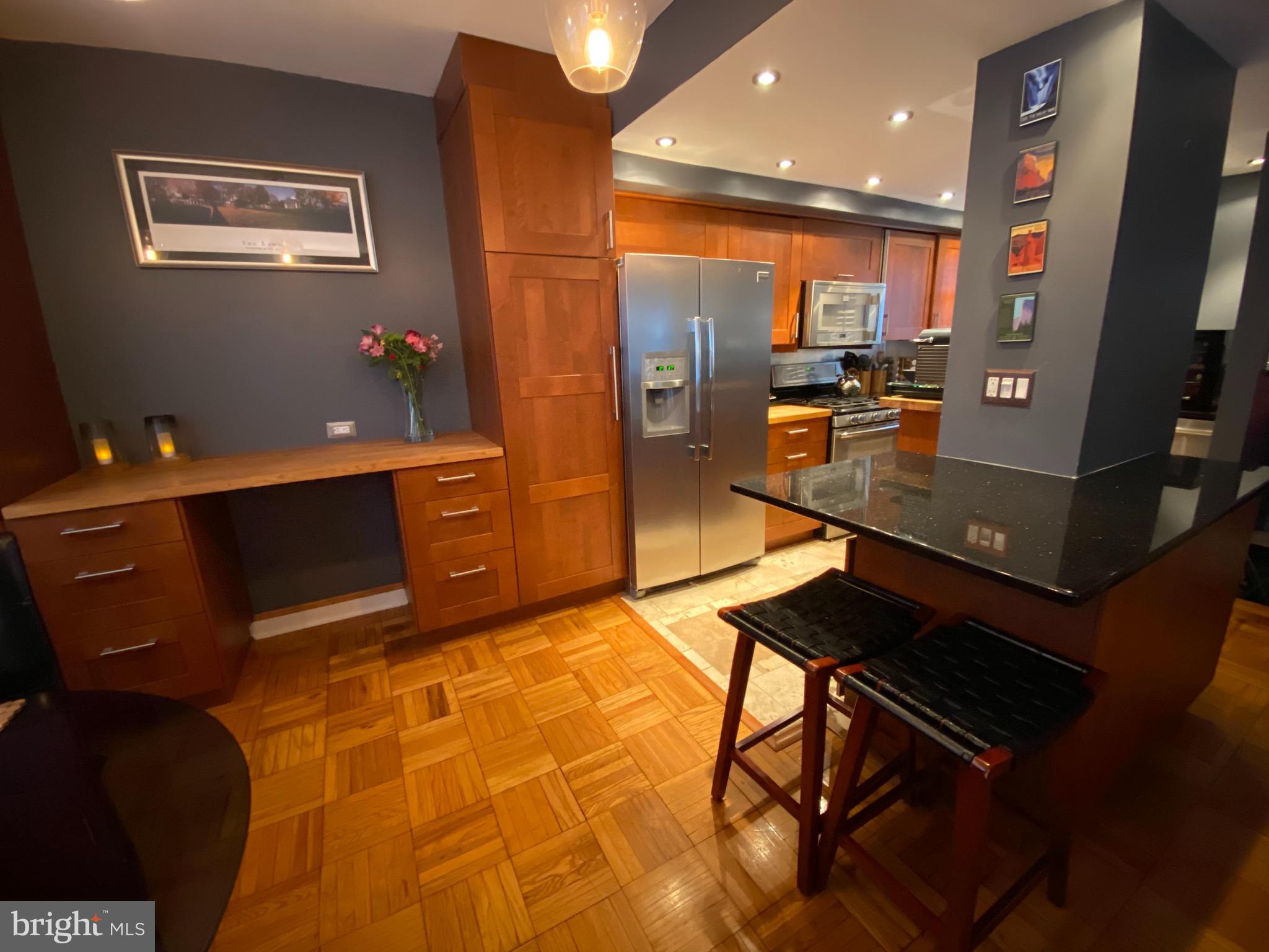 PARK  FAIRFAX - Residential Lease