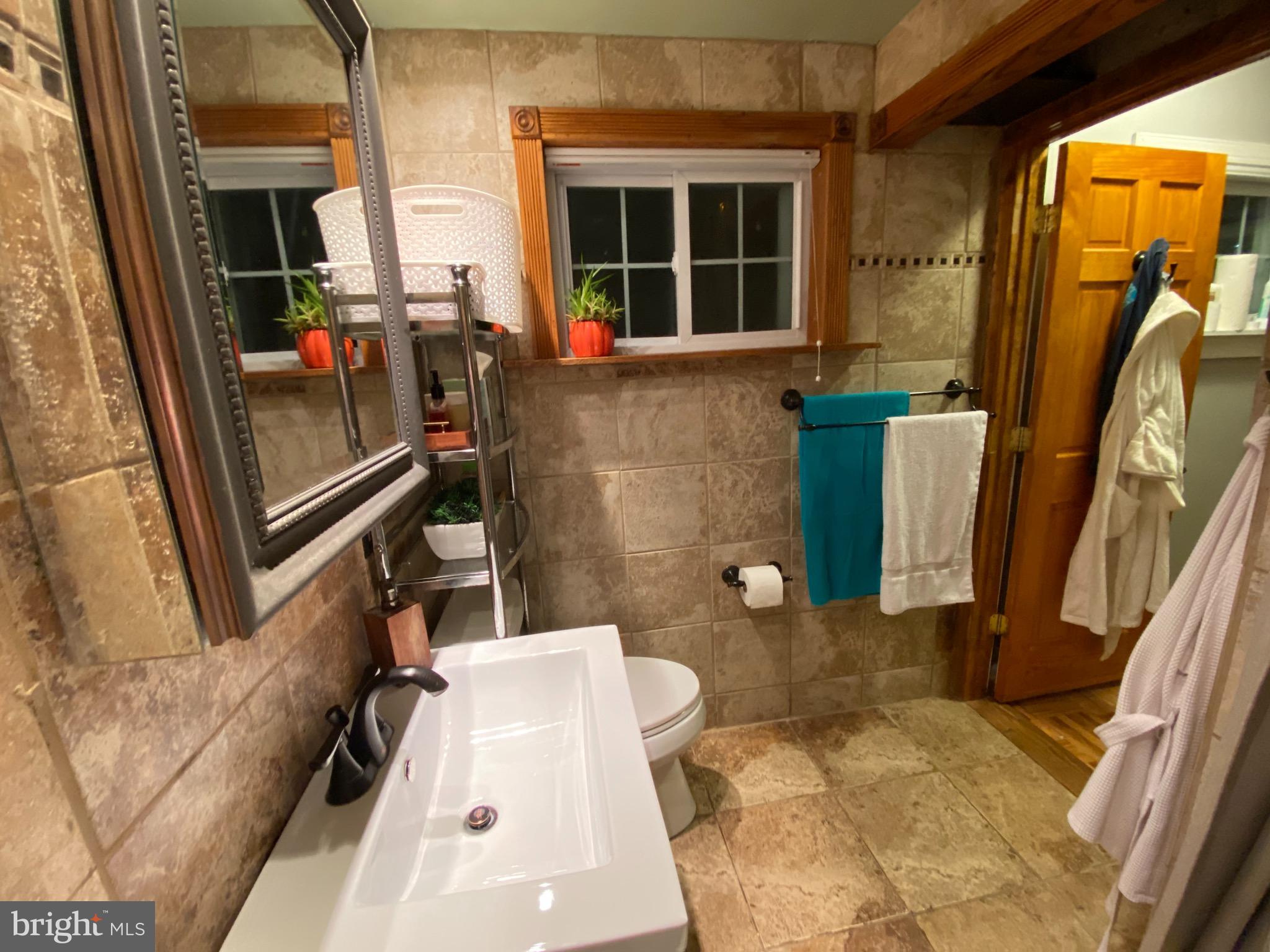 PARK  FAIRFAX - Residential Lease