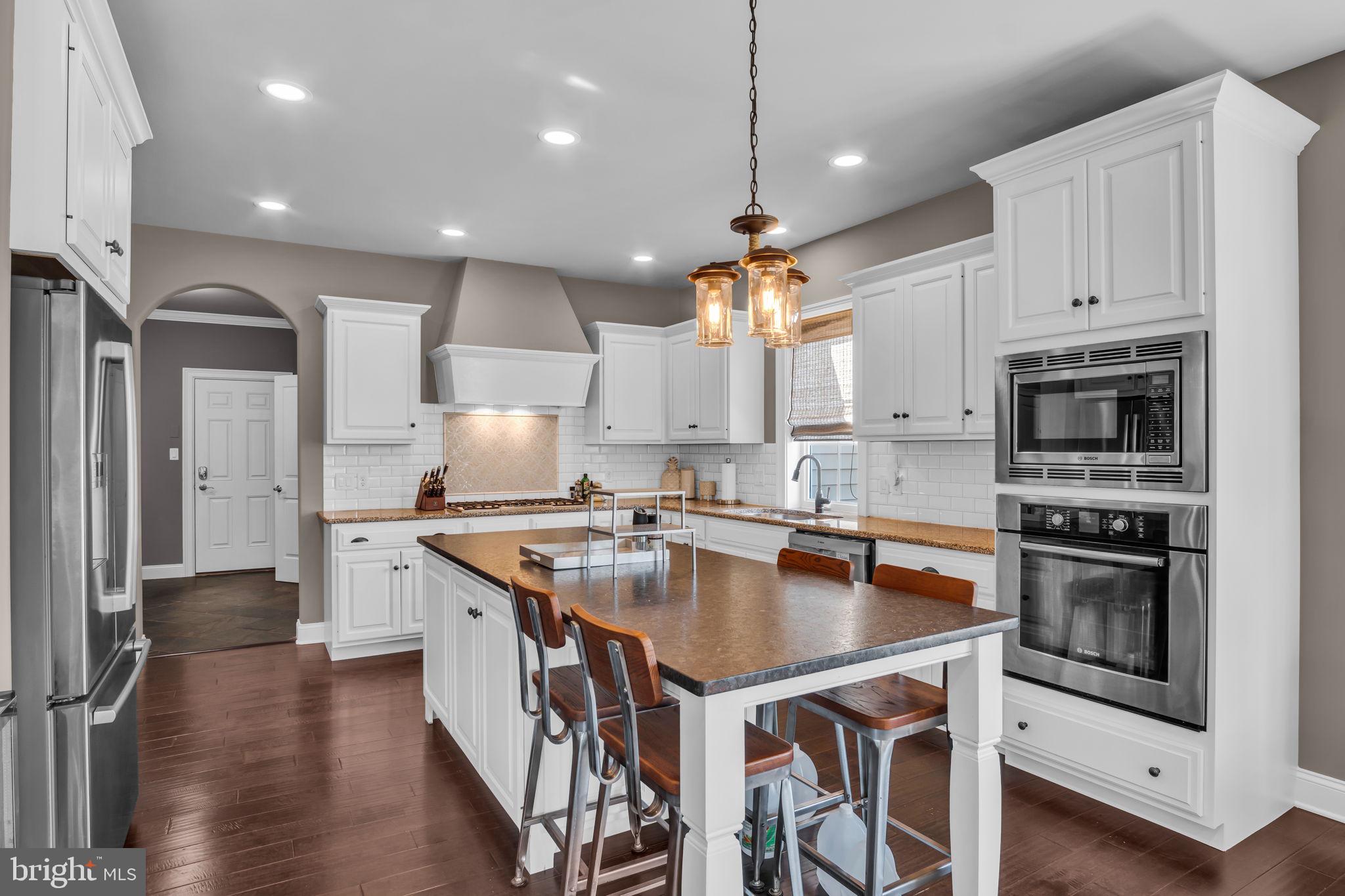 WINDING HILLS - Residential