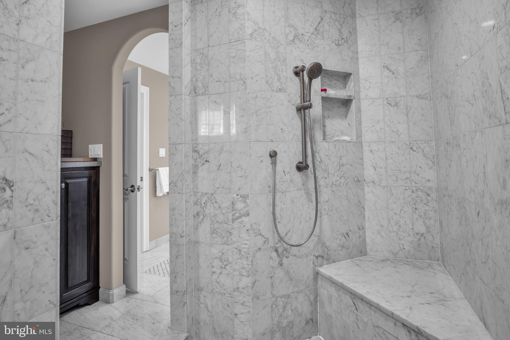 WINDING HILLS - Residential