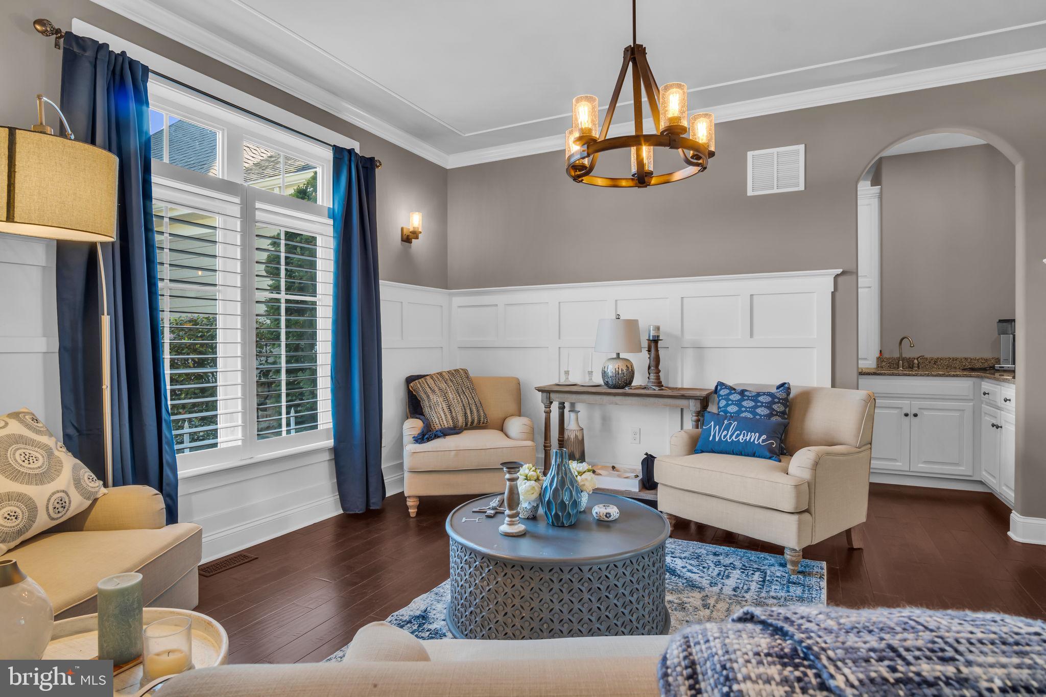 WINDING HILLS - Residential