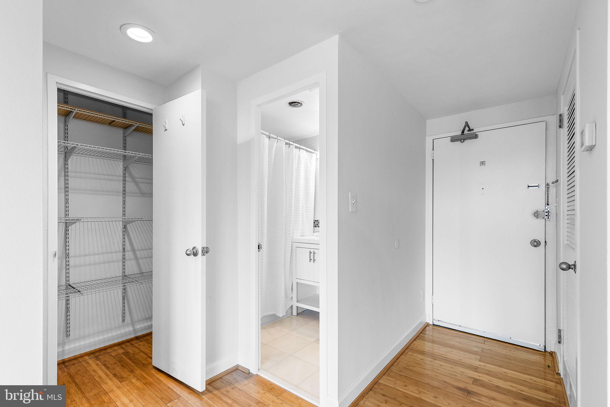 FORTY SIX HUNDRED - Residential