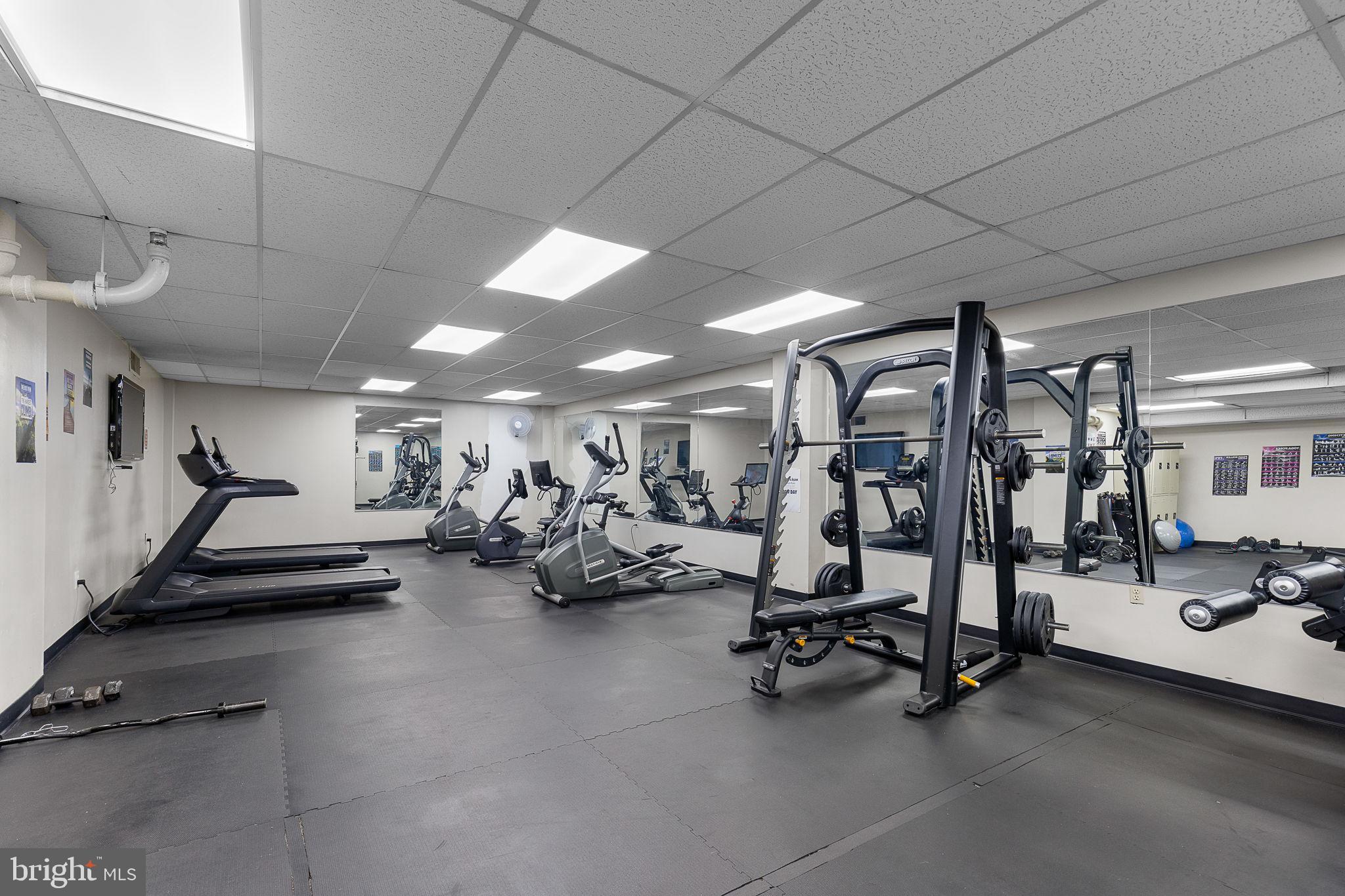 FORTY SIX HUNDRED - Residential