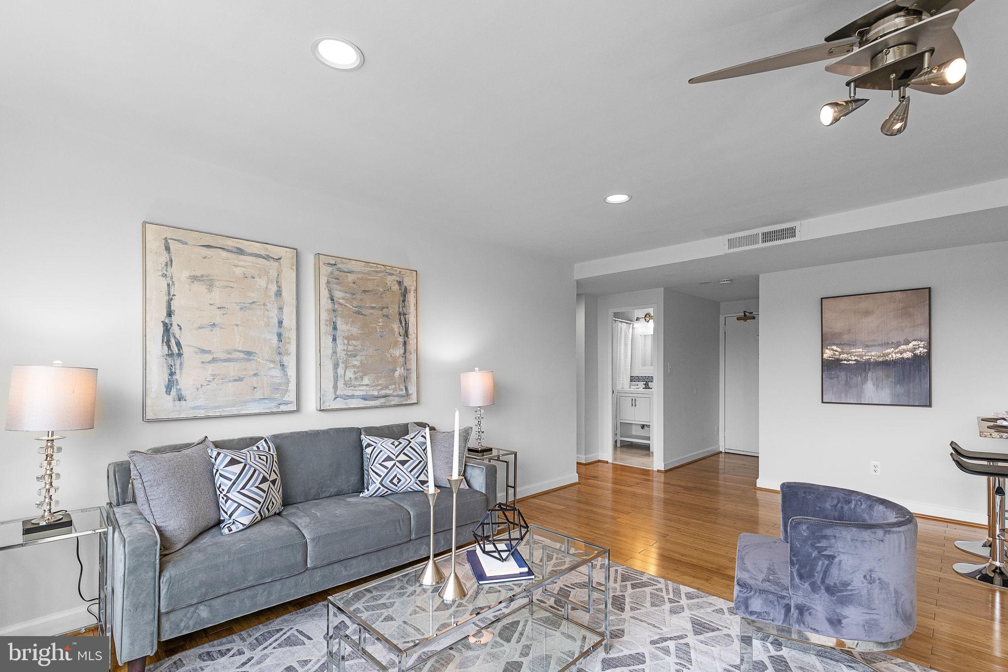 FORTY SIX HUNDRED - Residential