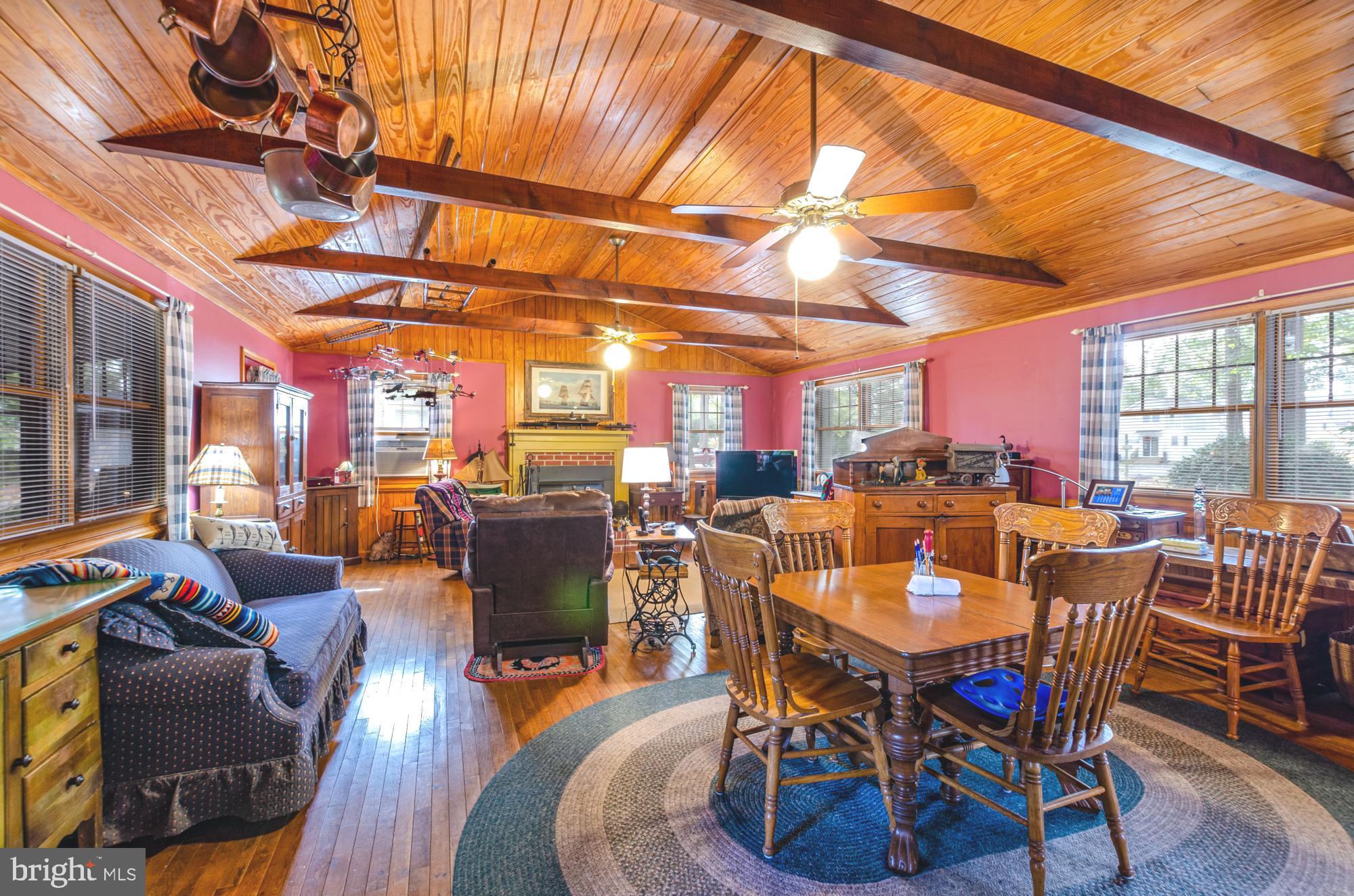 THE POINT - Residential