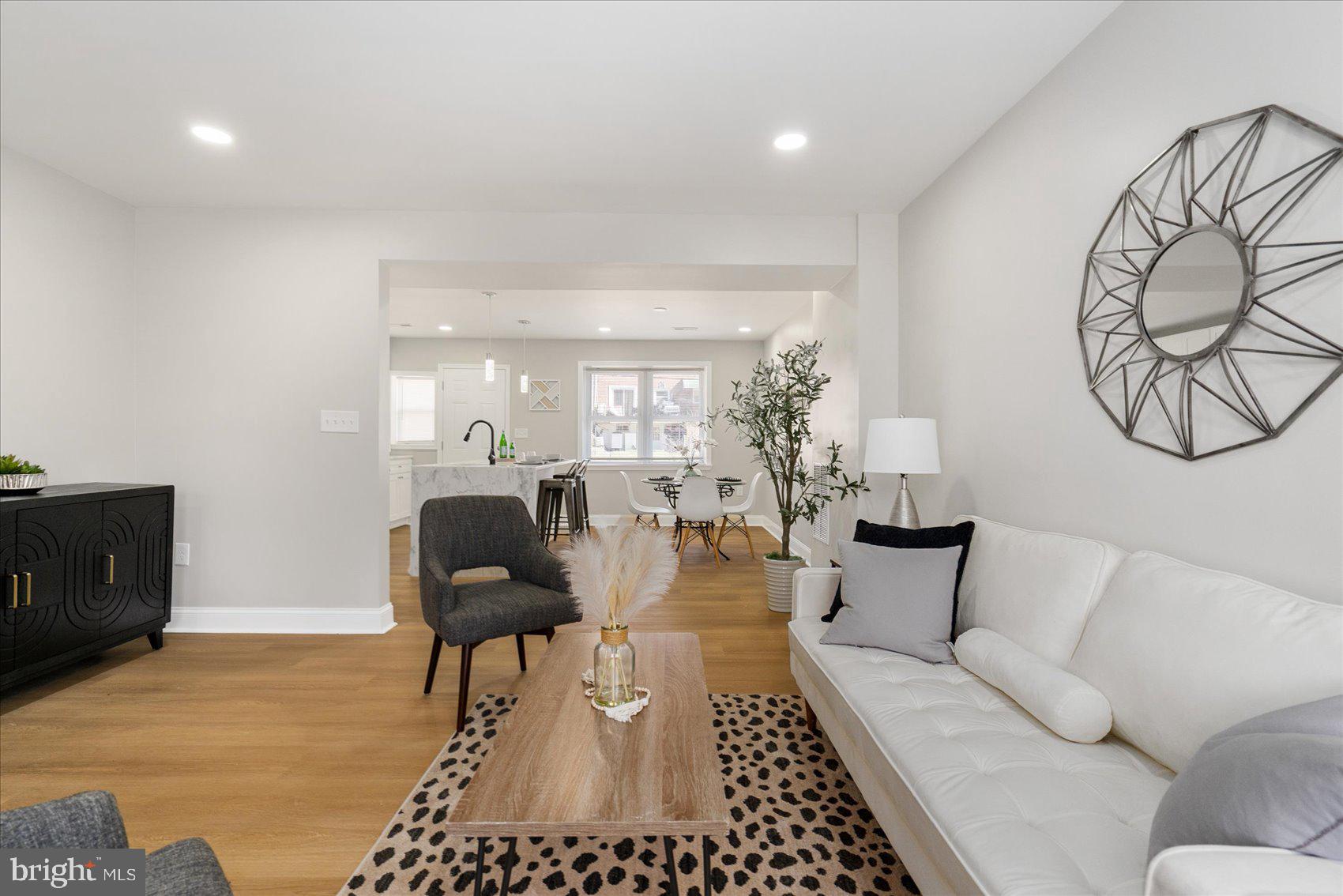 PERRING LOCH - Residential
