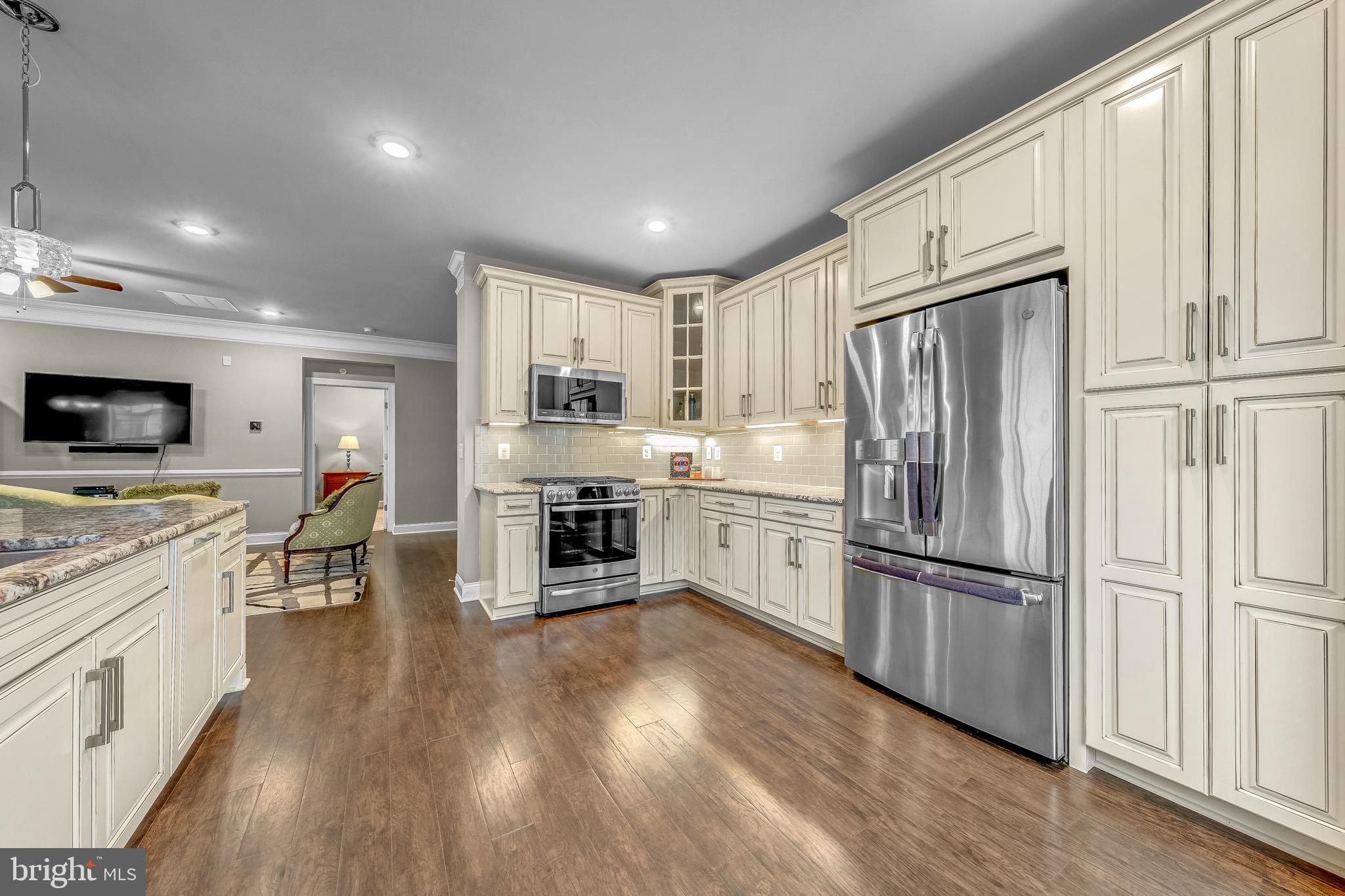 REGENCY AT ASHBURN - Residential