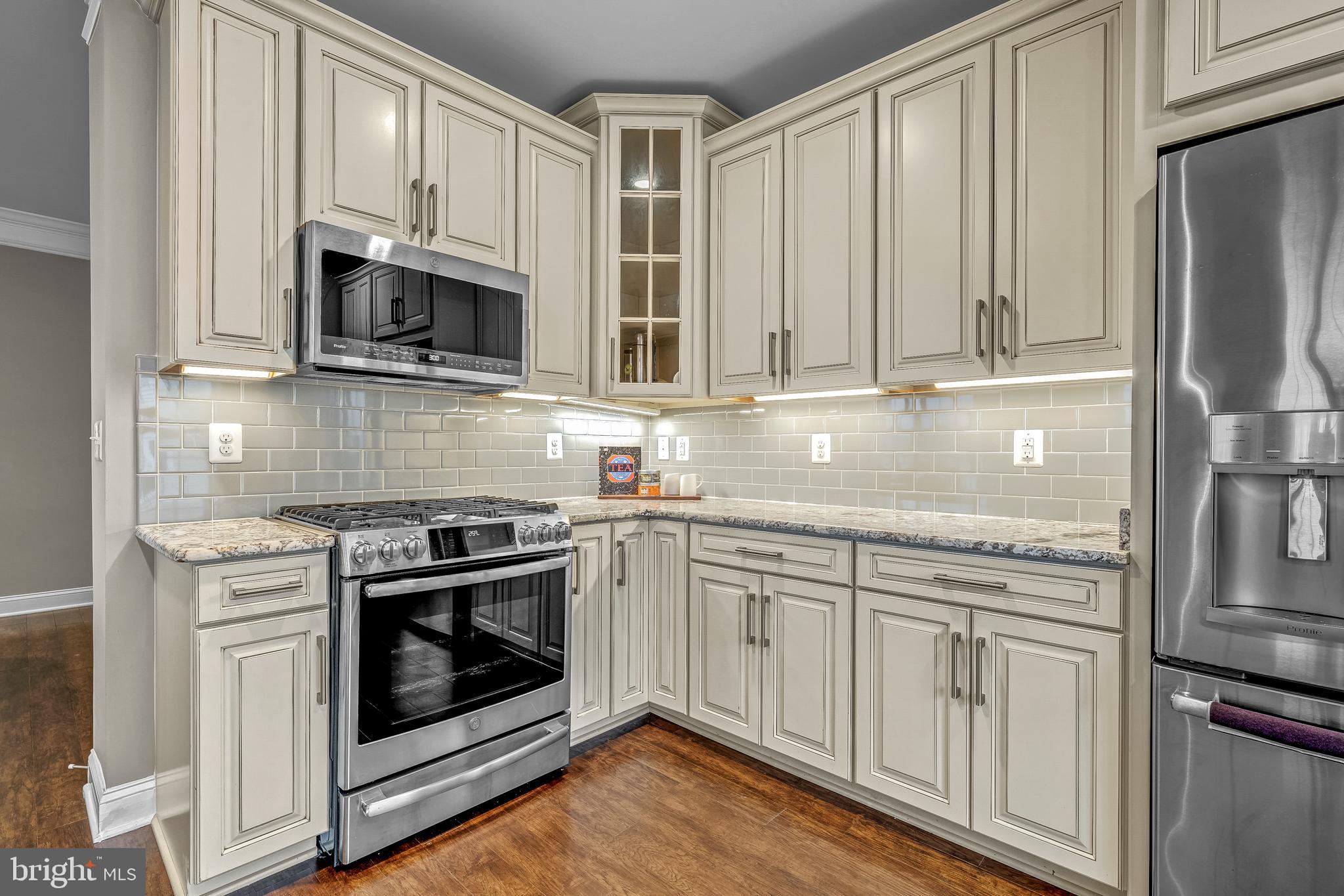 REGENCY AT ASHBURN - Residential