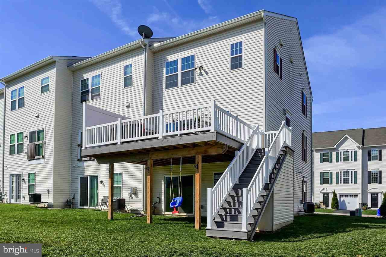 STONEGATE AT REGENTS GLEN - Residential