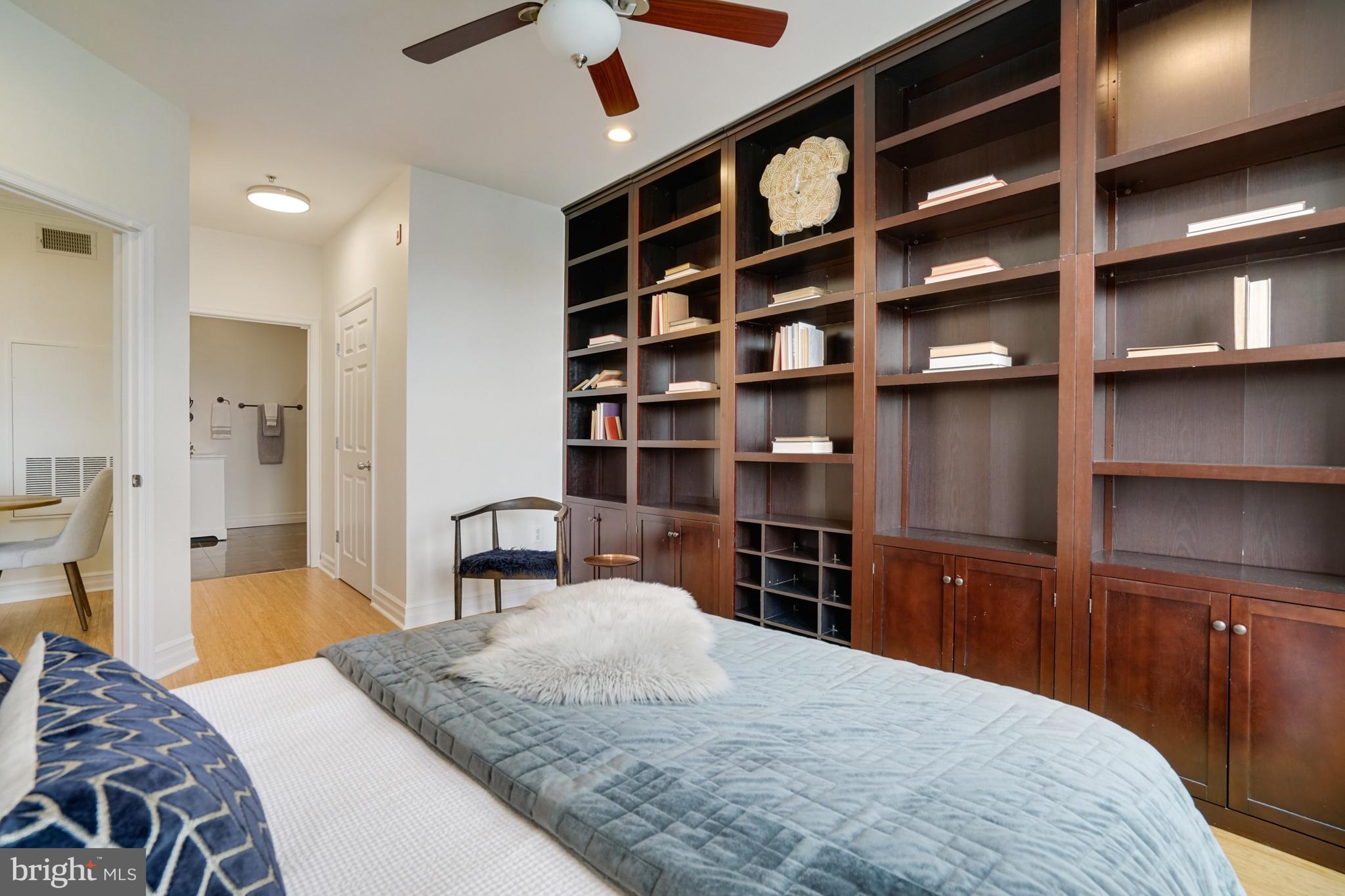 GROVE AT ARLINGTON - Residential