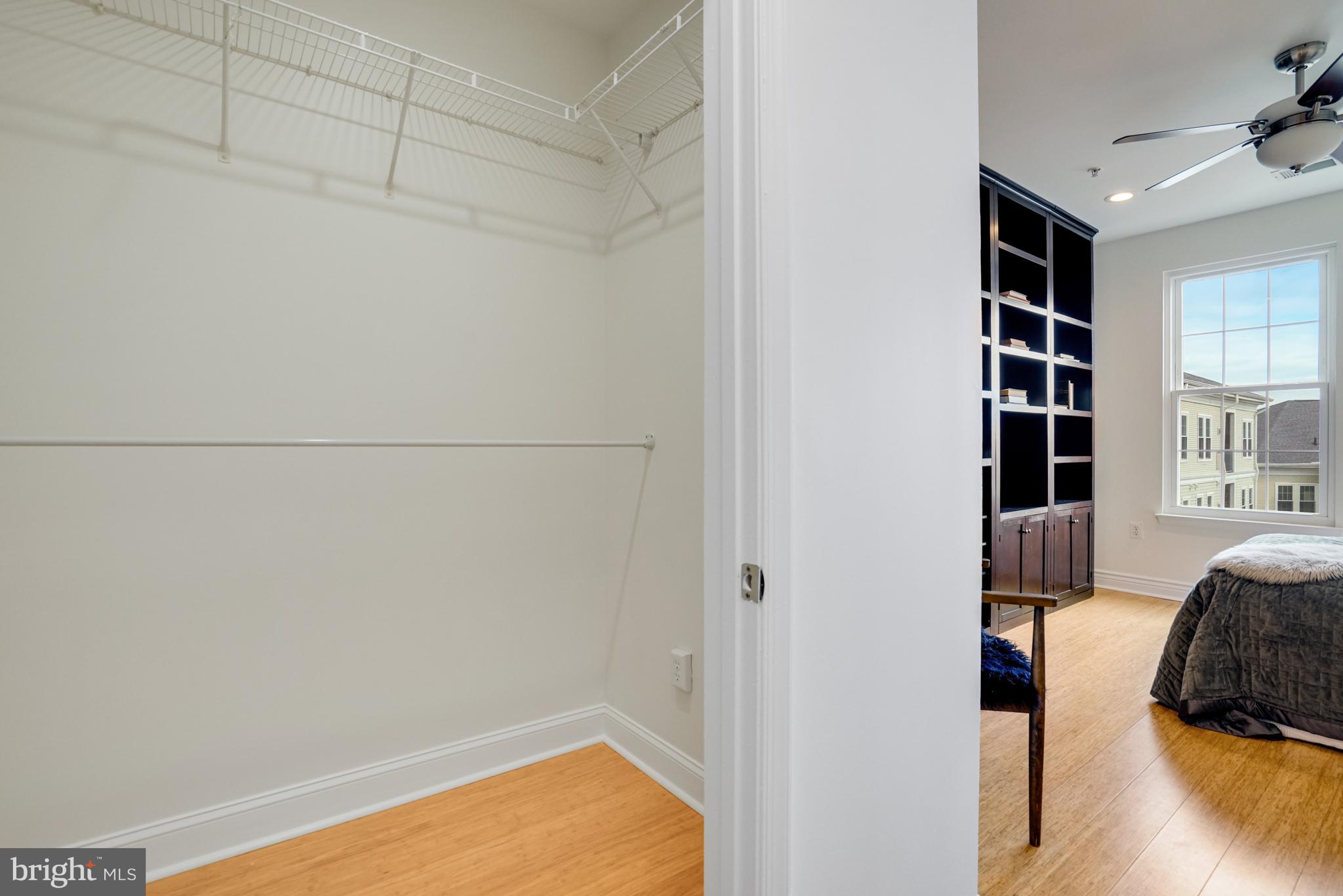 GROVE AT ARLINGTON - Residential