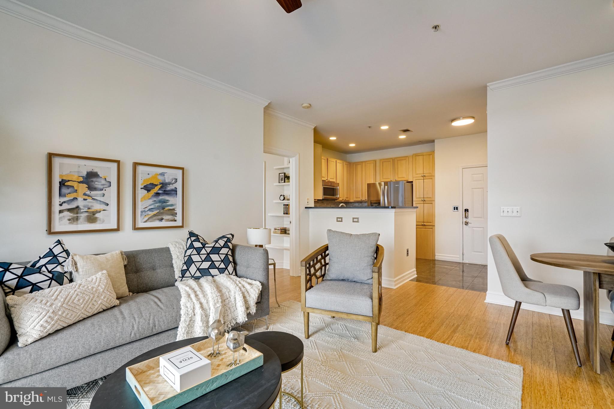 GROVE AT ARLINGTON - Residential