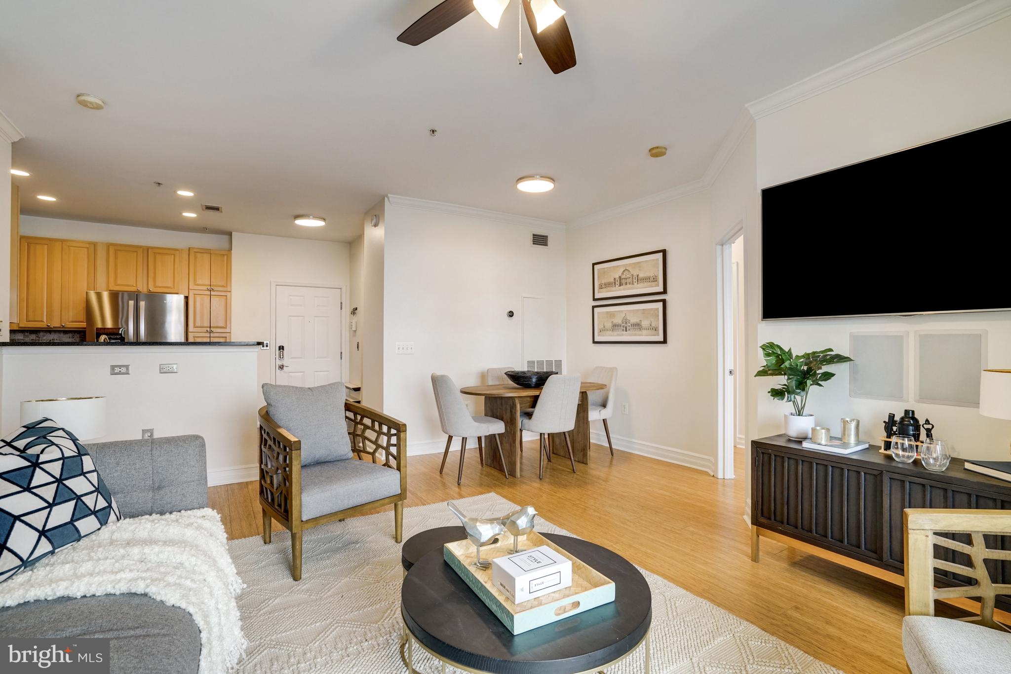 GROVE AT ARLINGTON - Residential