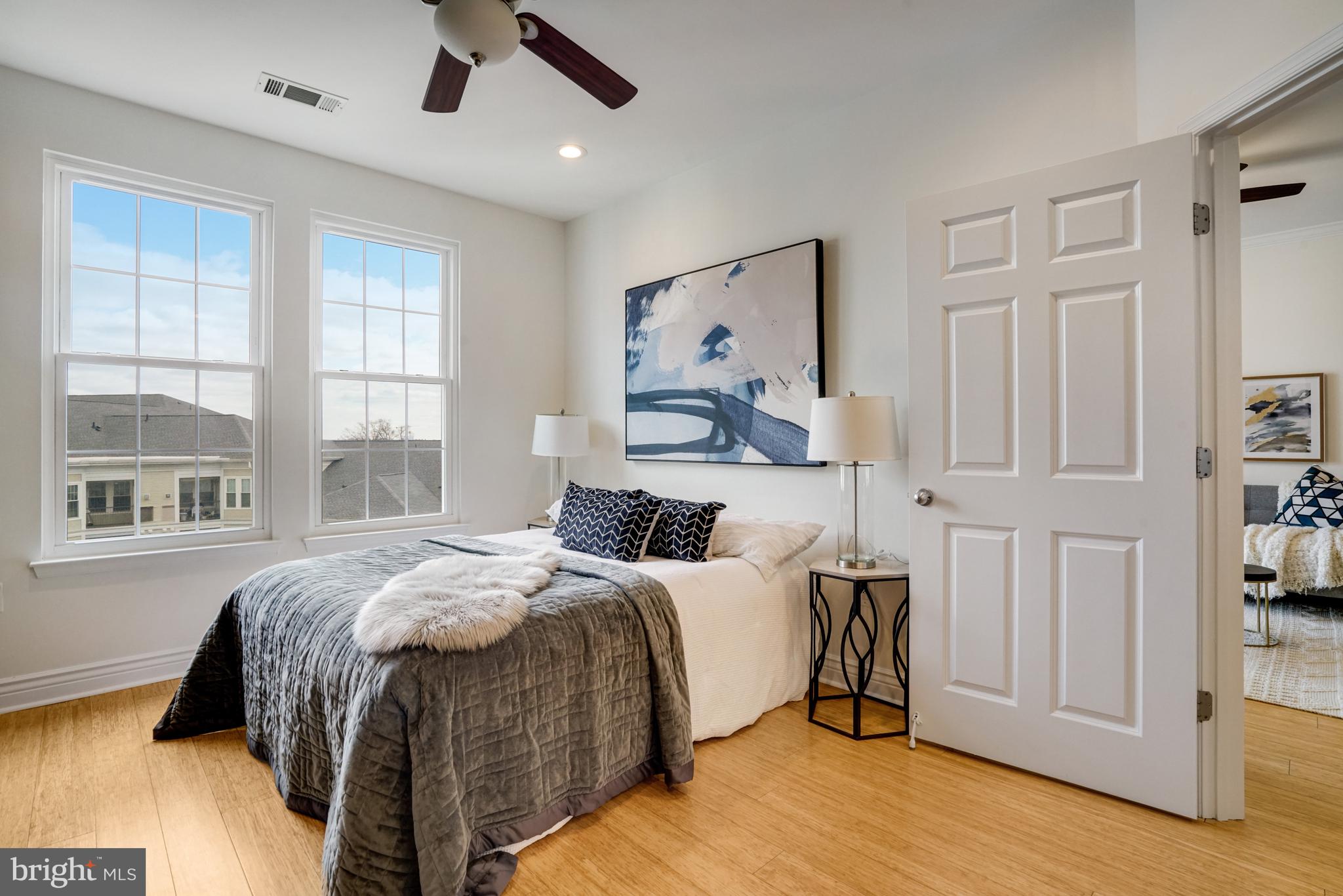 GROVE AT ARLINGTON - Residential