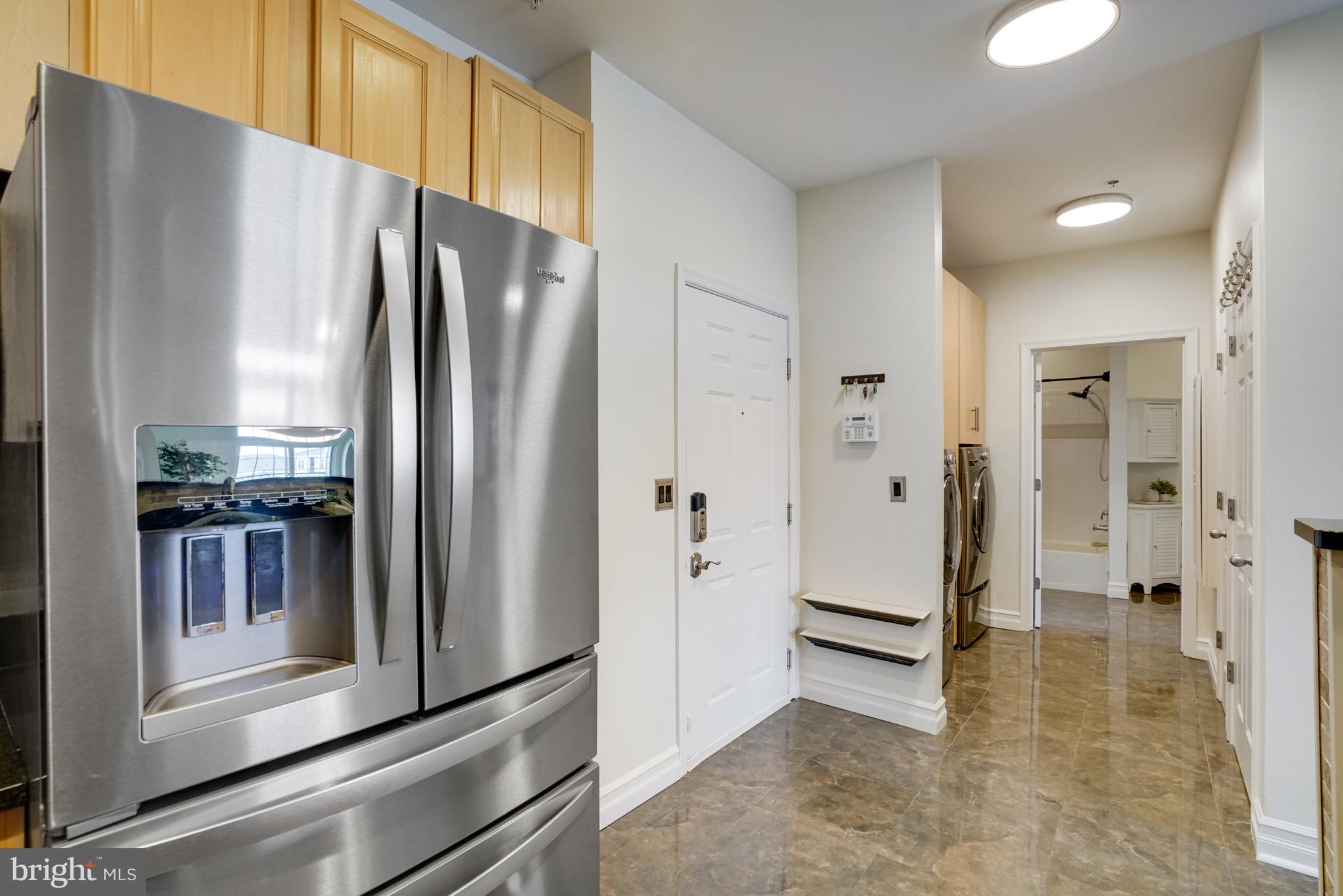 GROVE AT ARLINGTON - Residential