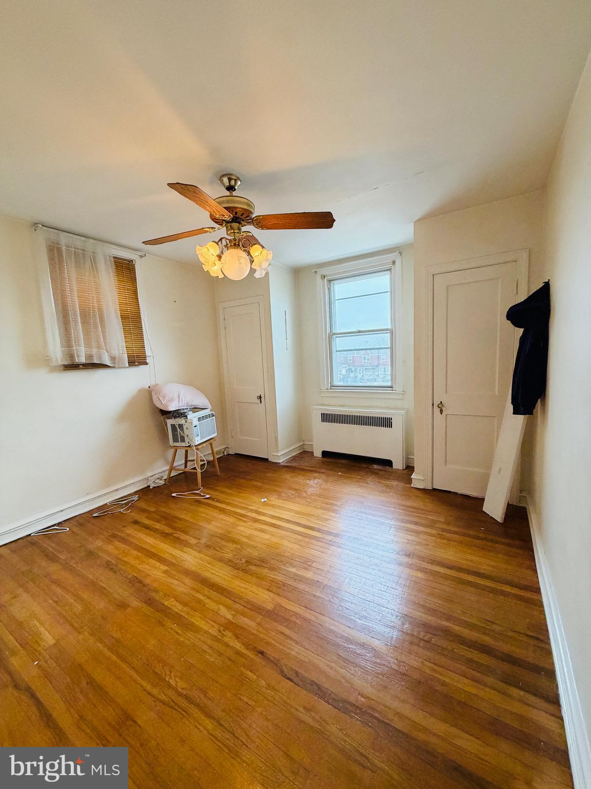 MAYFAIR (WEST) - Residential