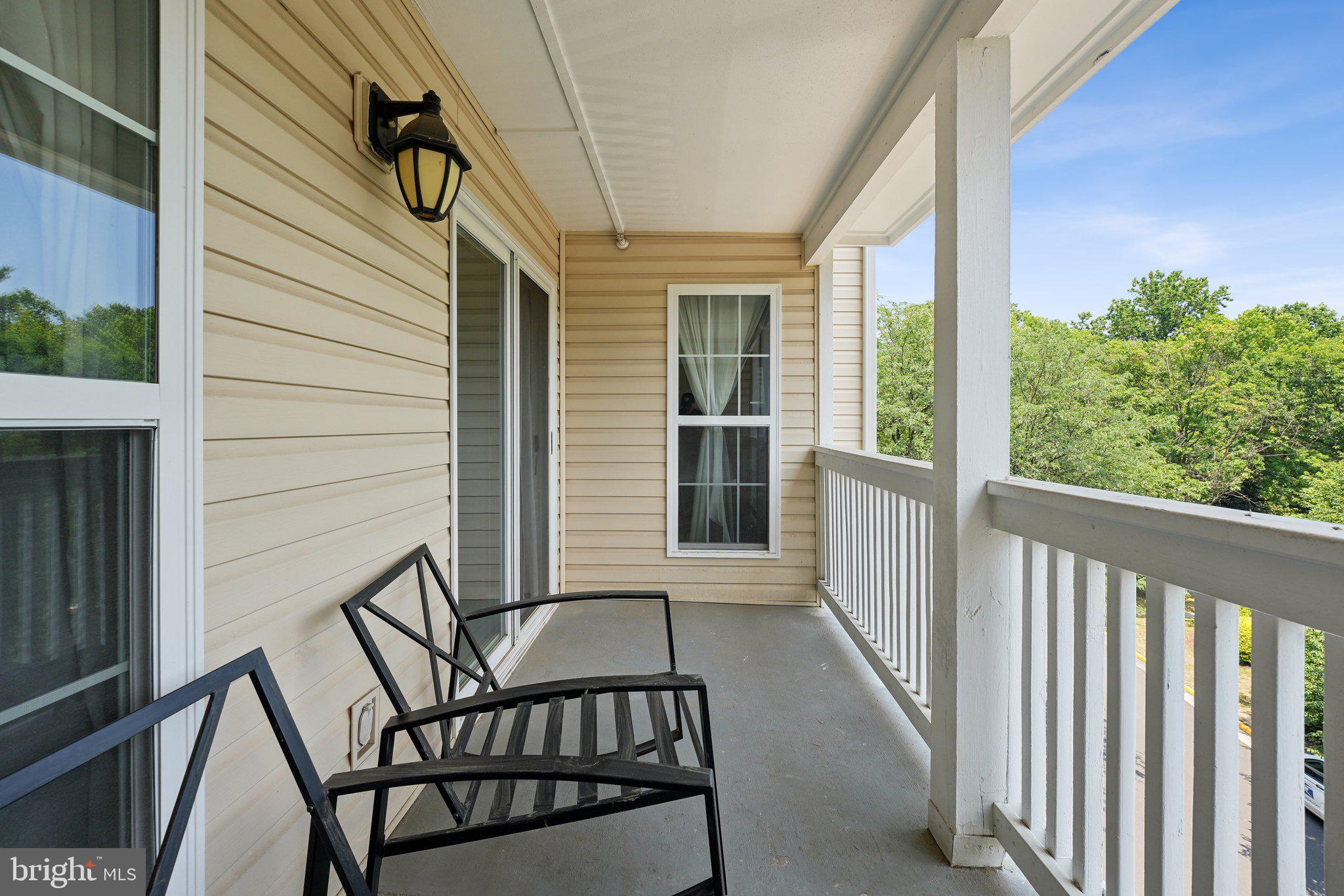 FOUNTAINS AT MCLEAN - Residential Lease