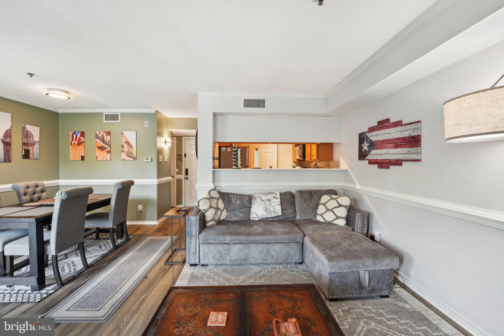 FOUNTAINS AT MCLEAN - Residential Lease