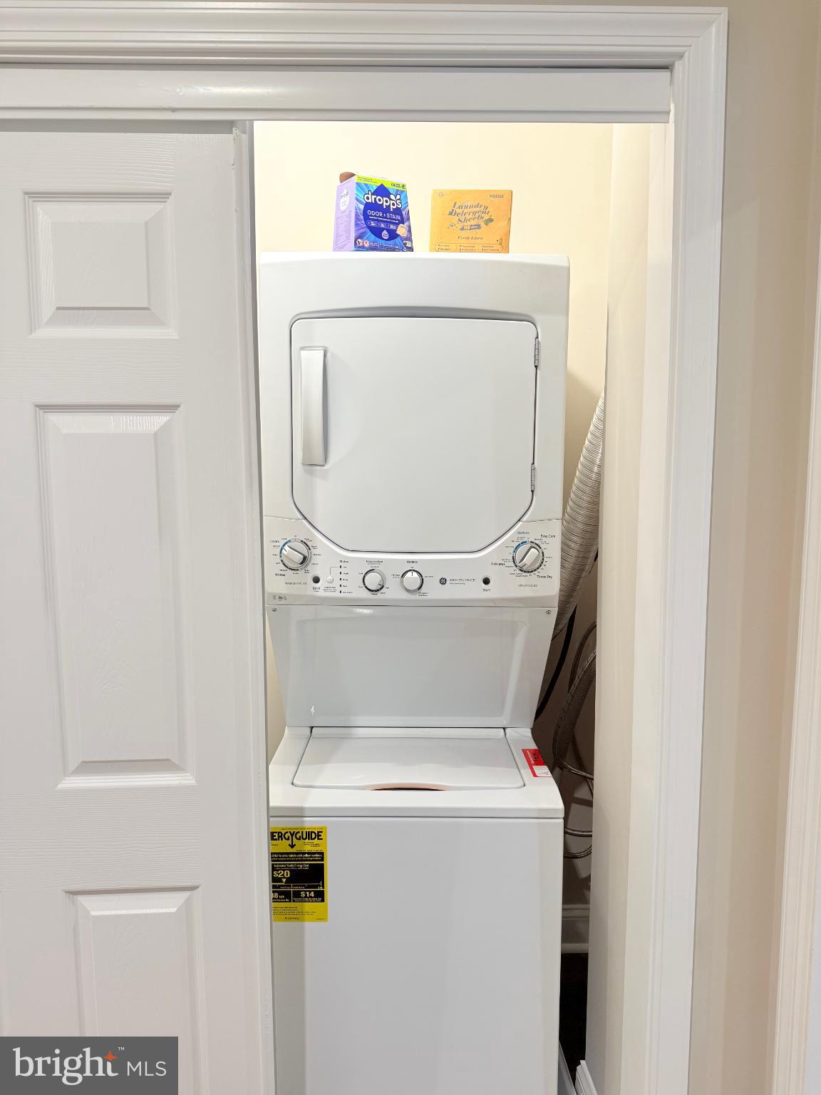 HAMPDEN HISTORIC DISTRICT - Residential Lease