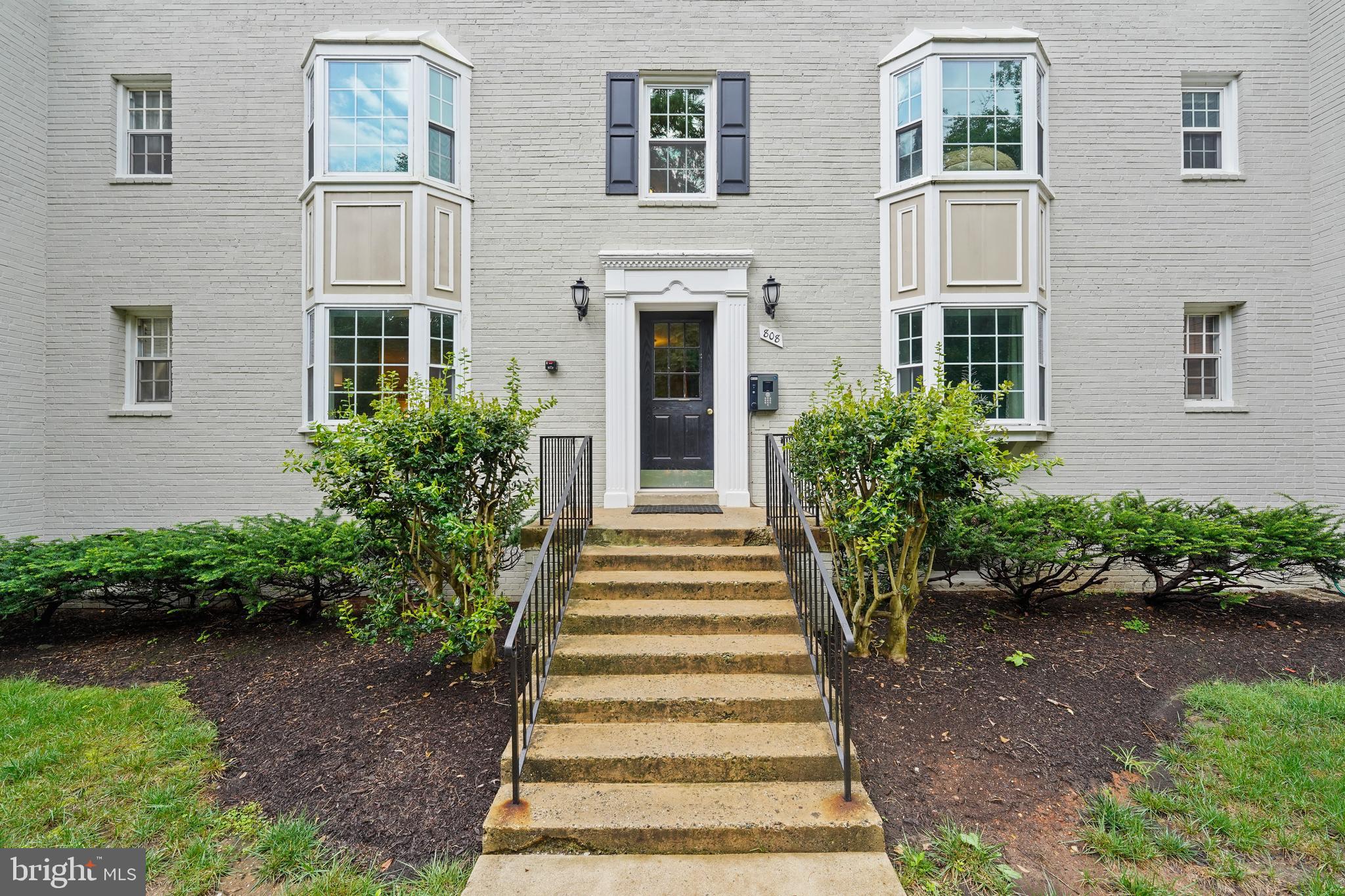 PARK GLEN - Residential Lease