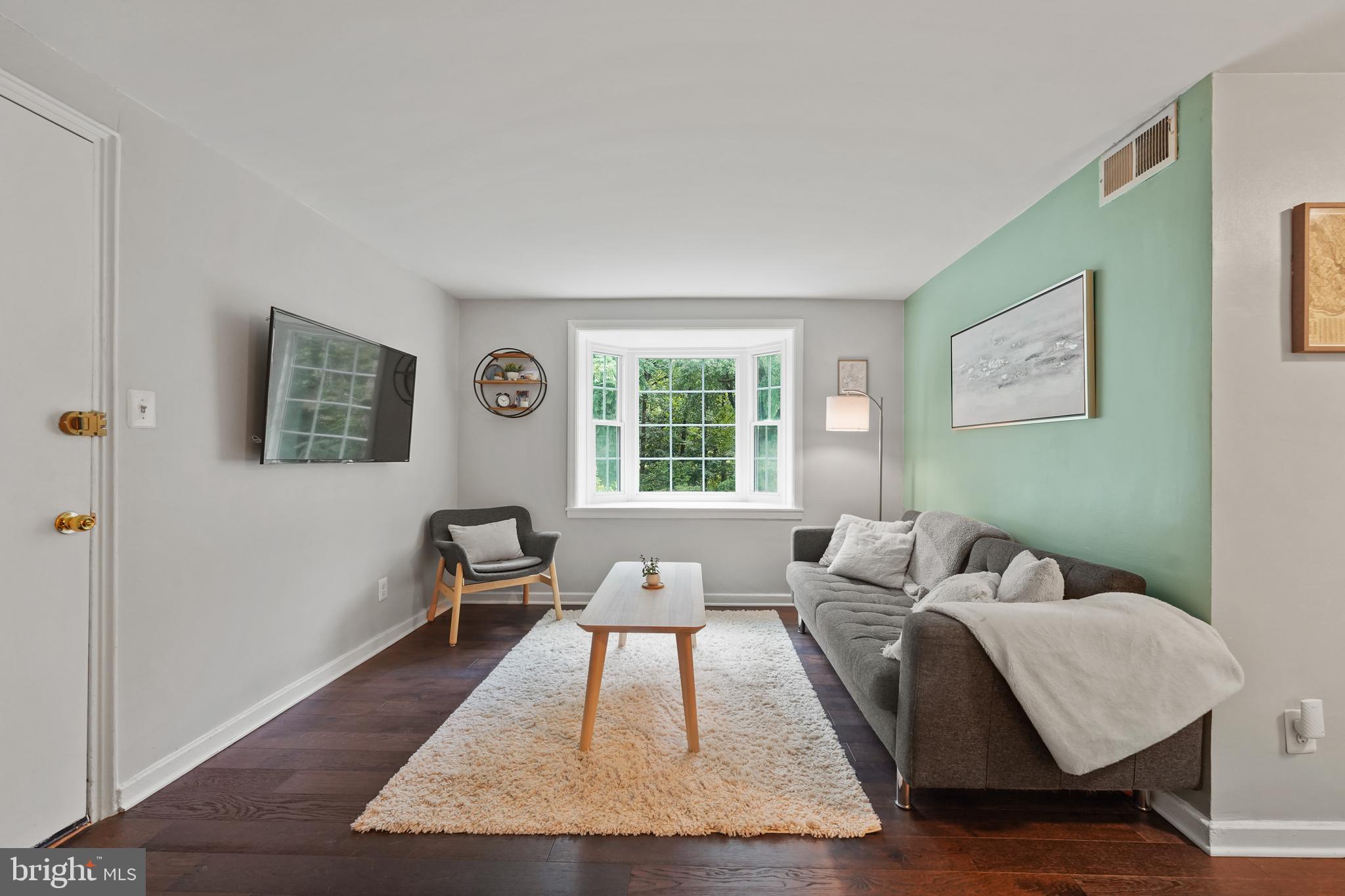 PARK GLEN - Residential Lease