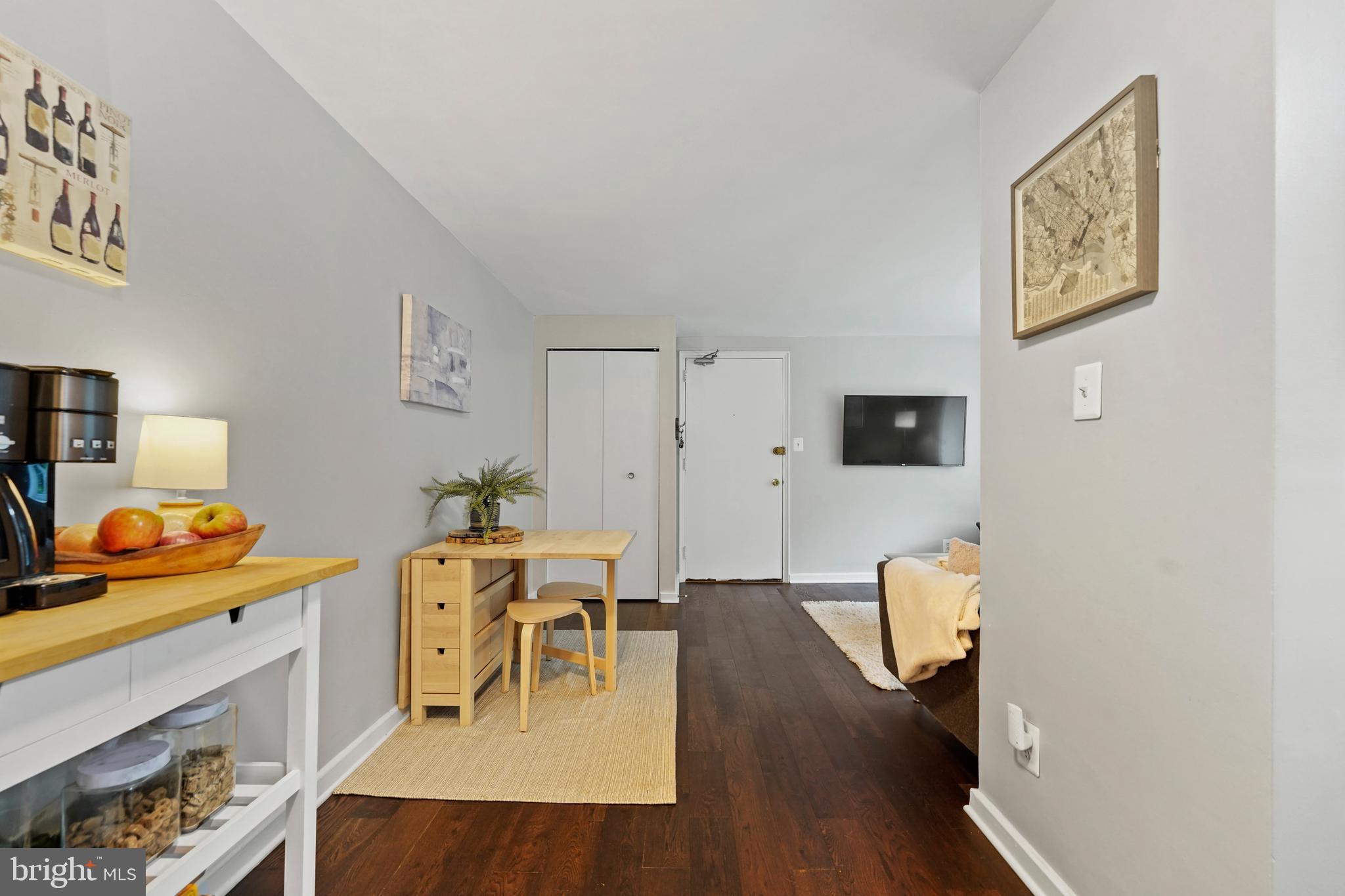 PARK GLEN - Residential Lease