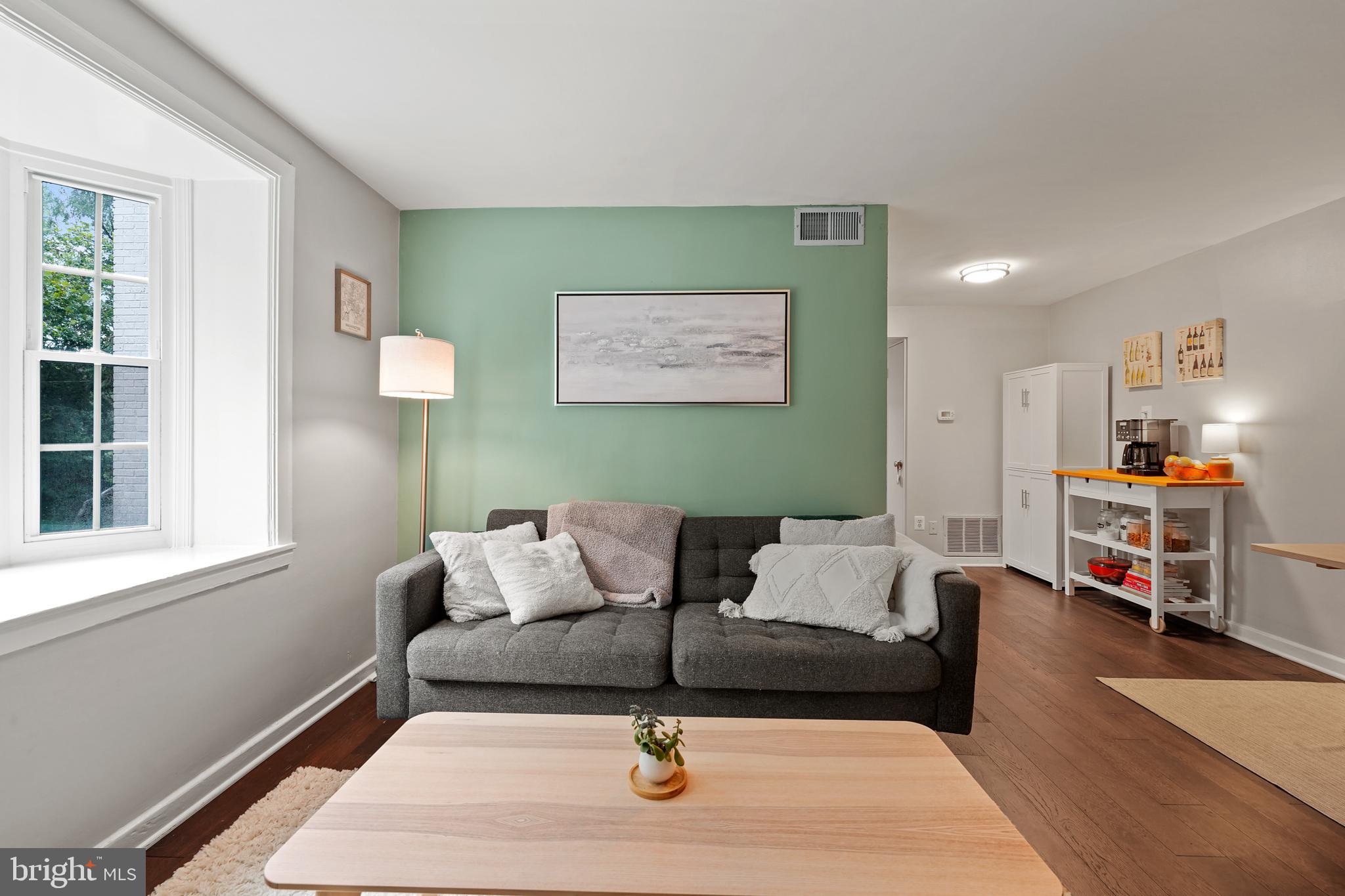 PARK GLEN - Residential Lease