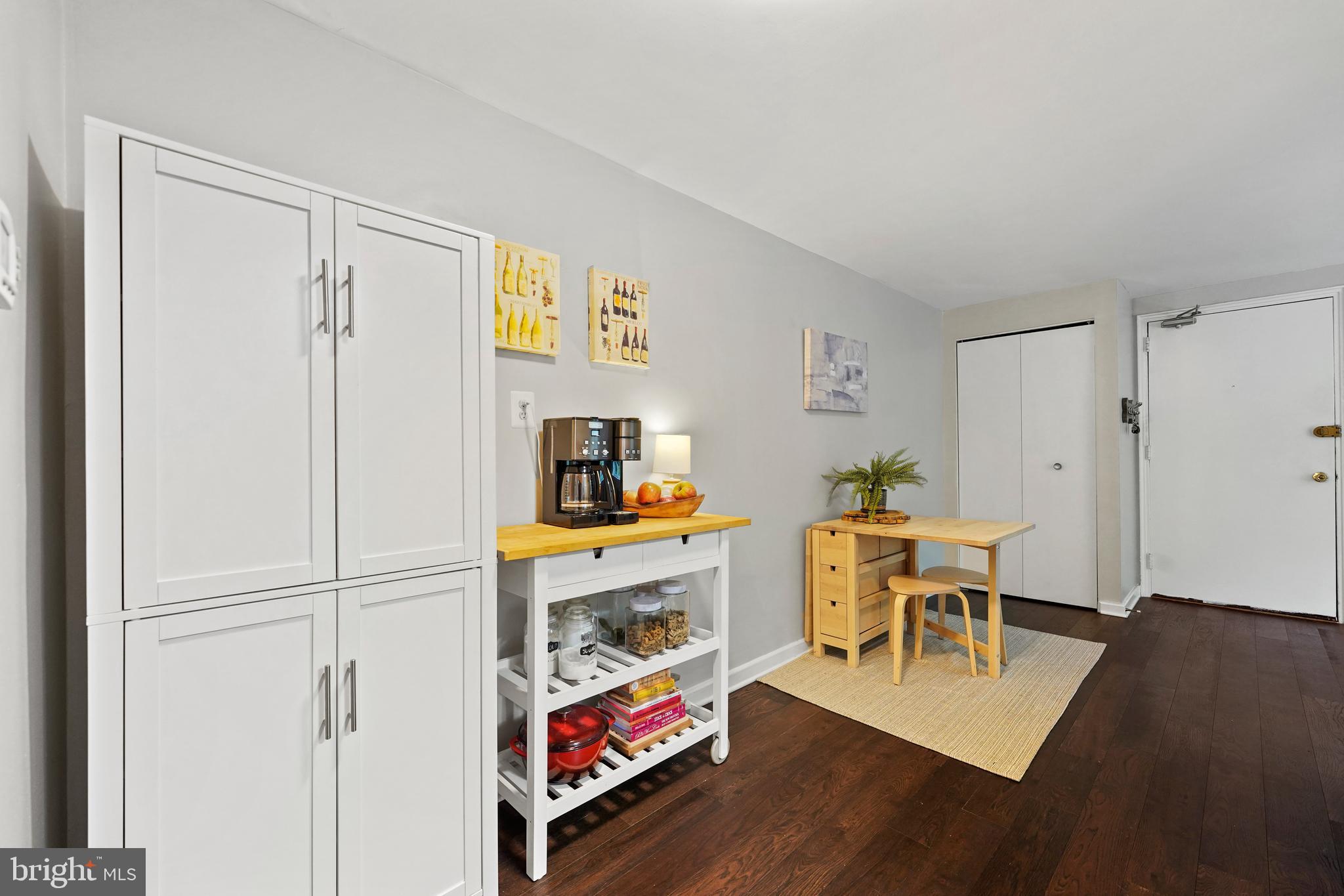 PARK GLEN - Residential Lease