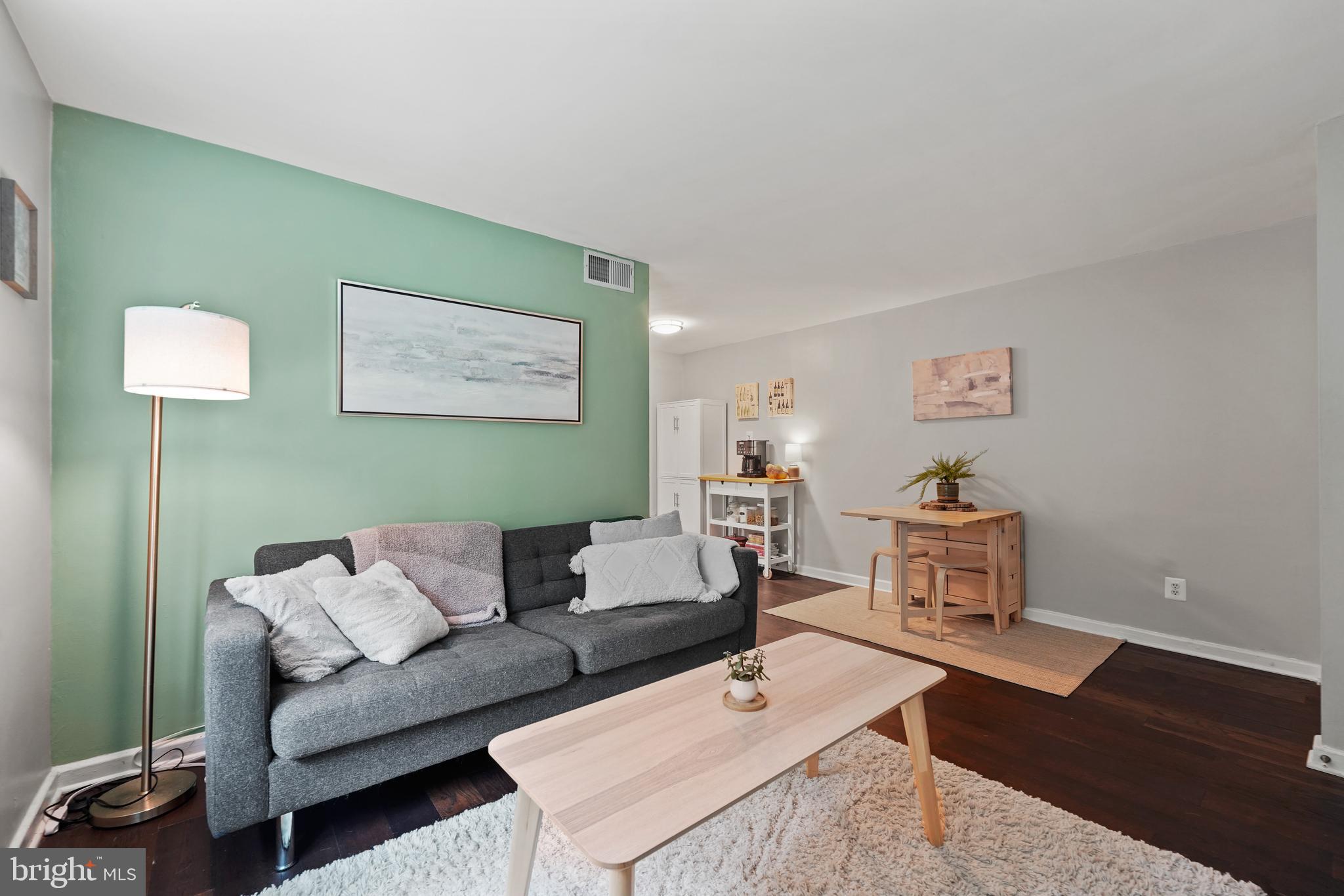 PARK GLEN - Residential Lease